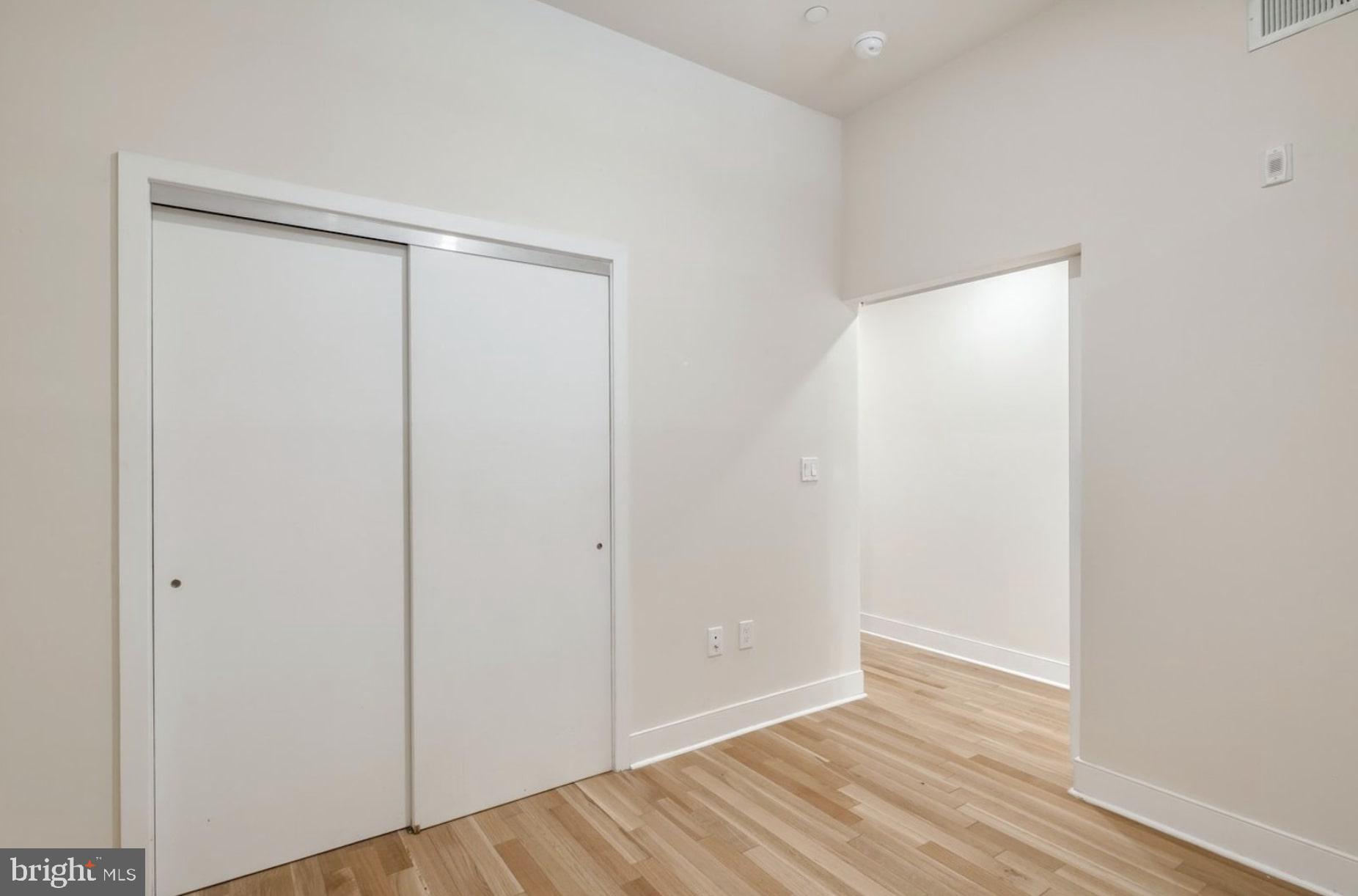 GRADUATE HOSPITAL - Residential Lease