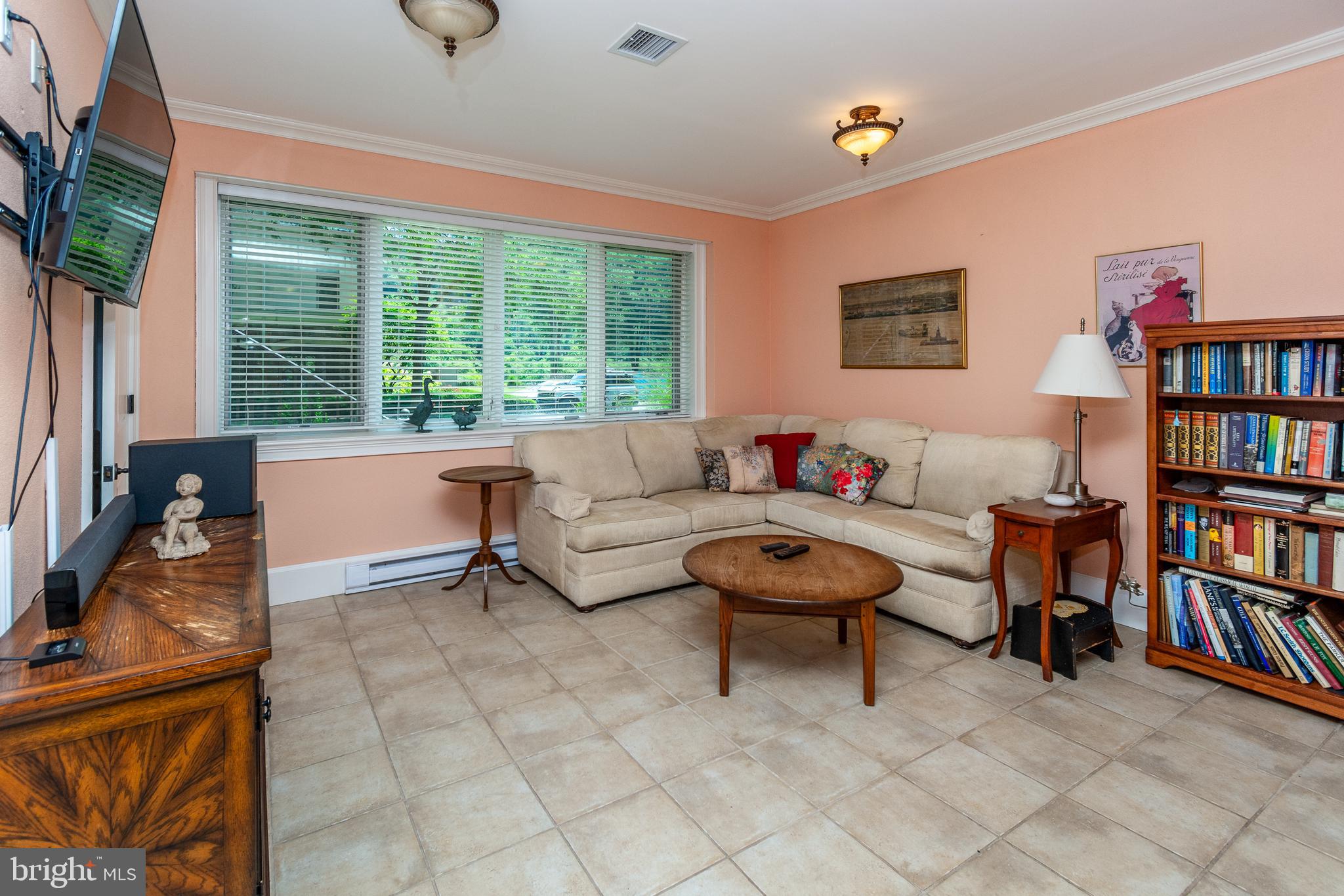 WATERVIEW PLACE - Residential