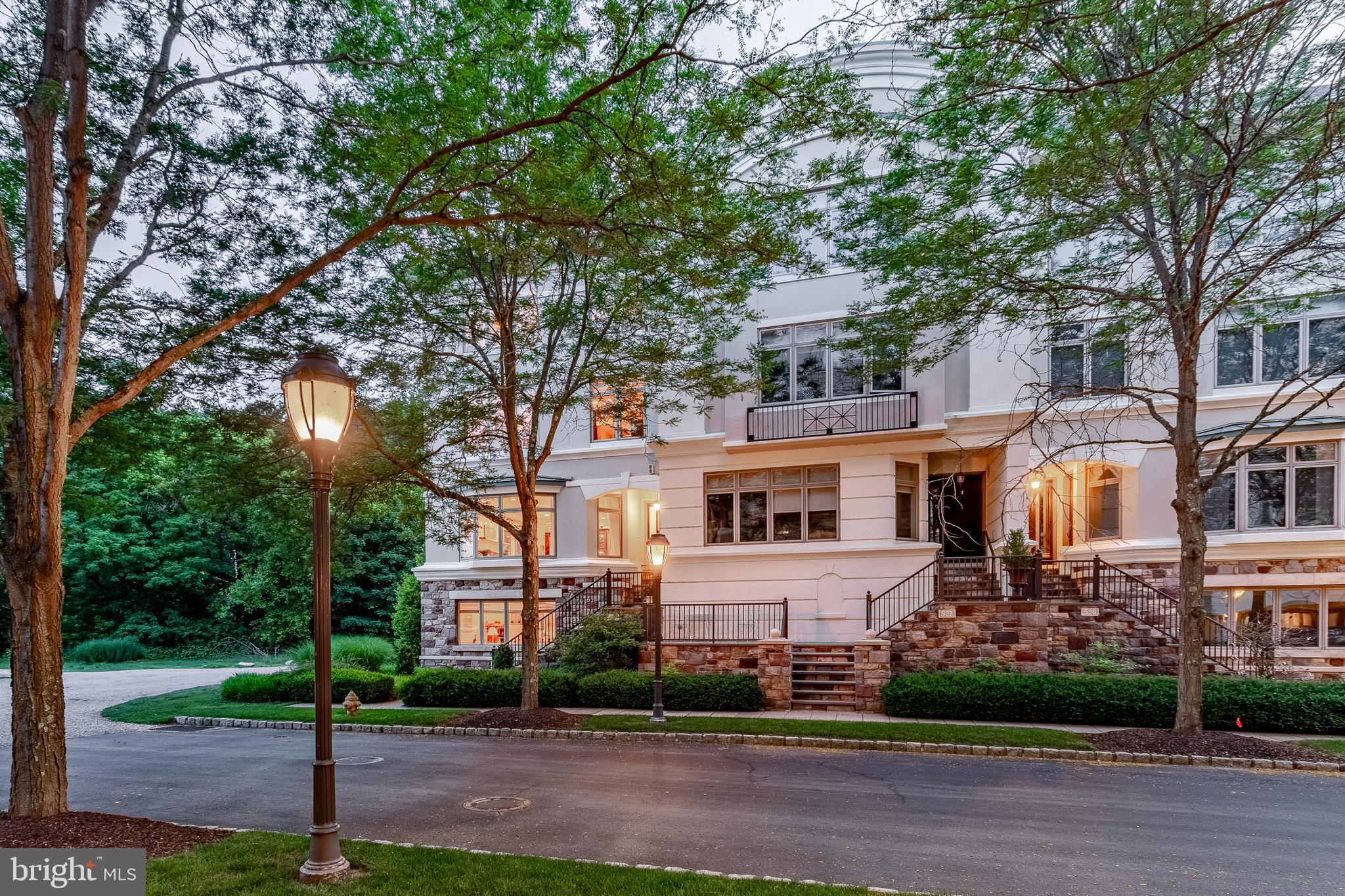 WATERVIEW PLACE - Residential