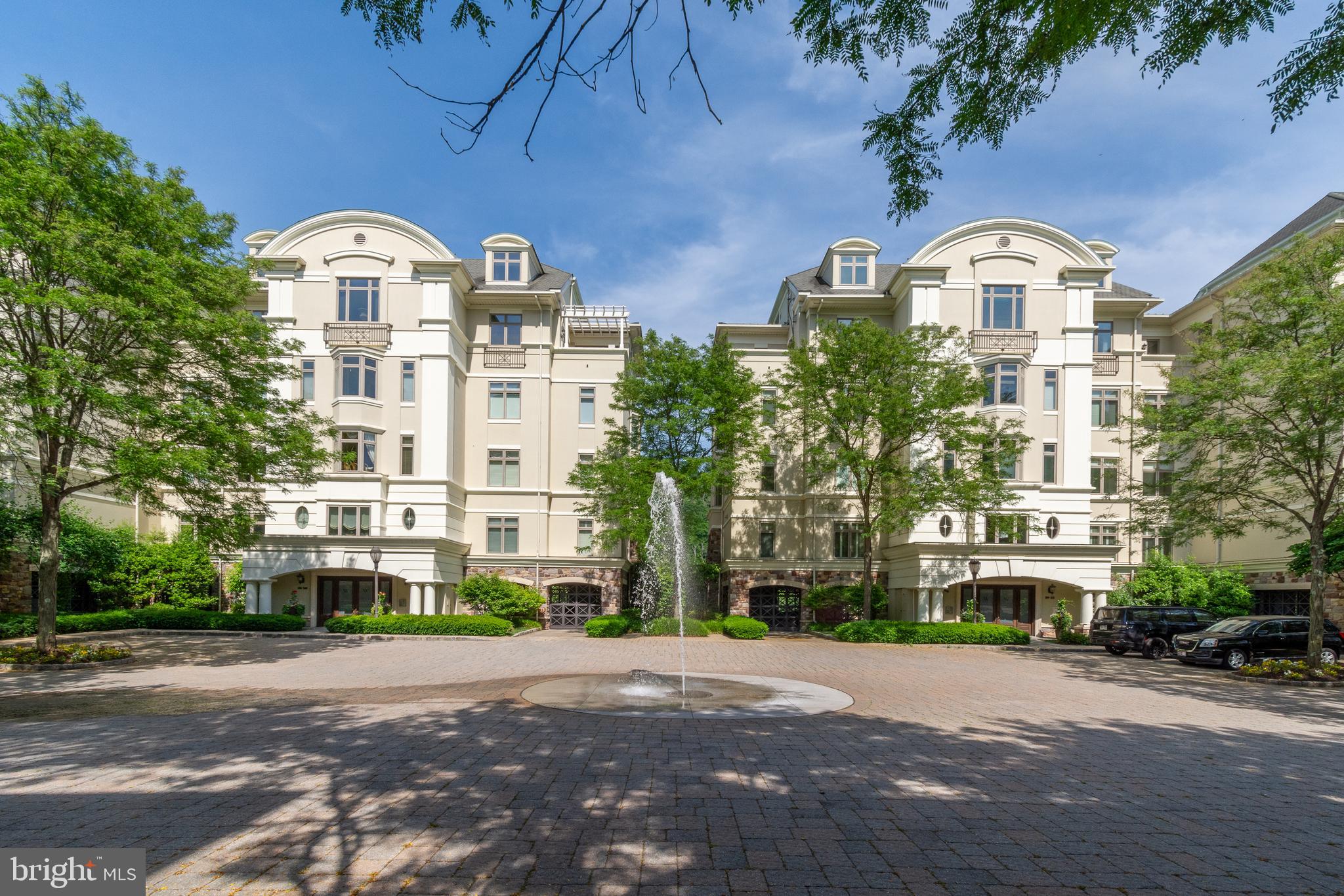 WATERVIEW PLACE - Residential