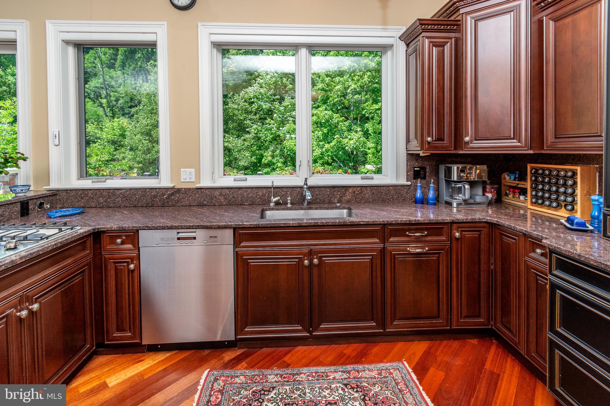 WATERVIEW PLACE - Residential