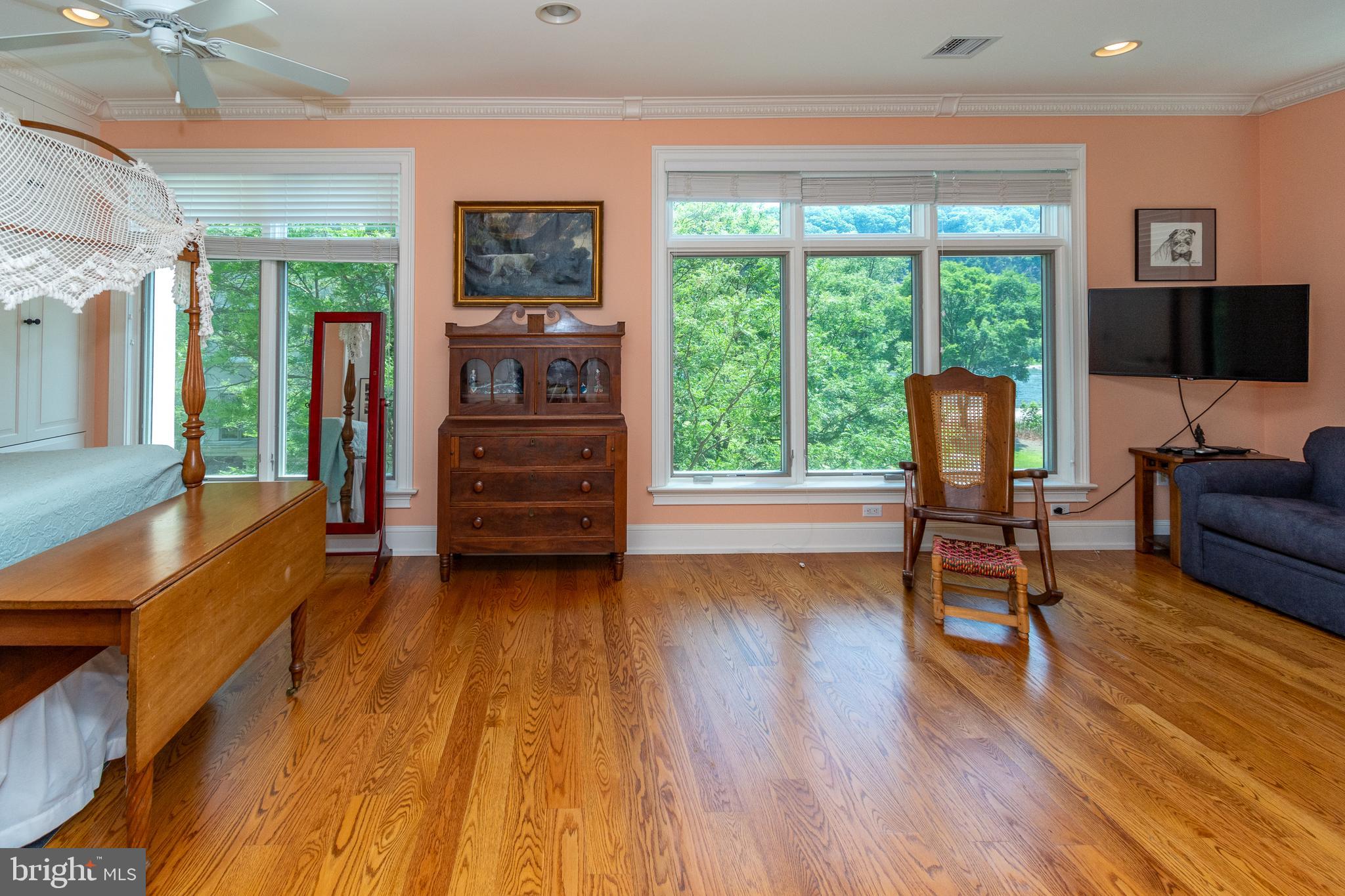 WATERVIEW PLACE - Residential