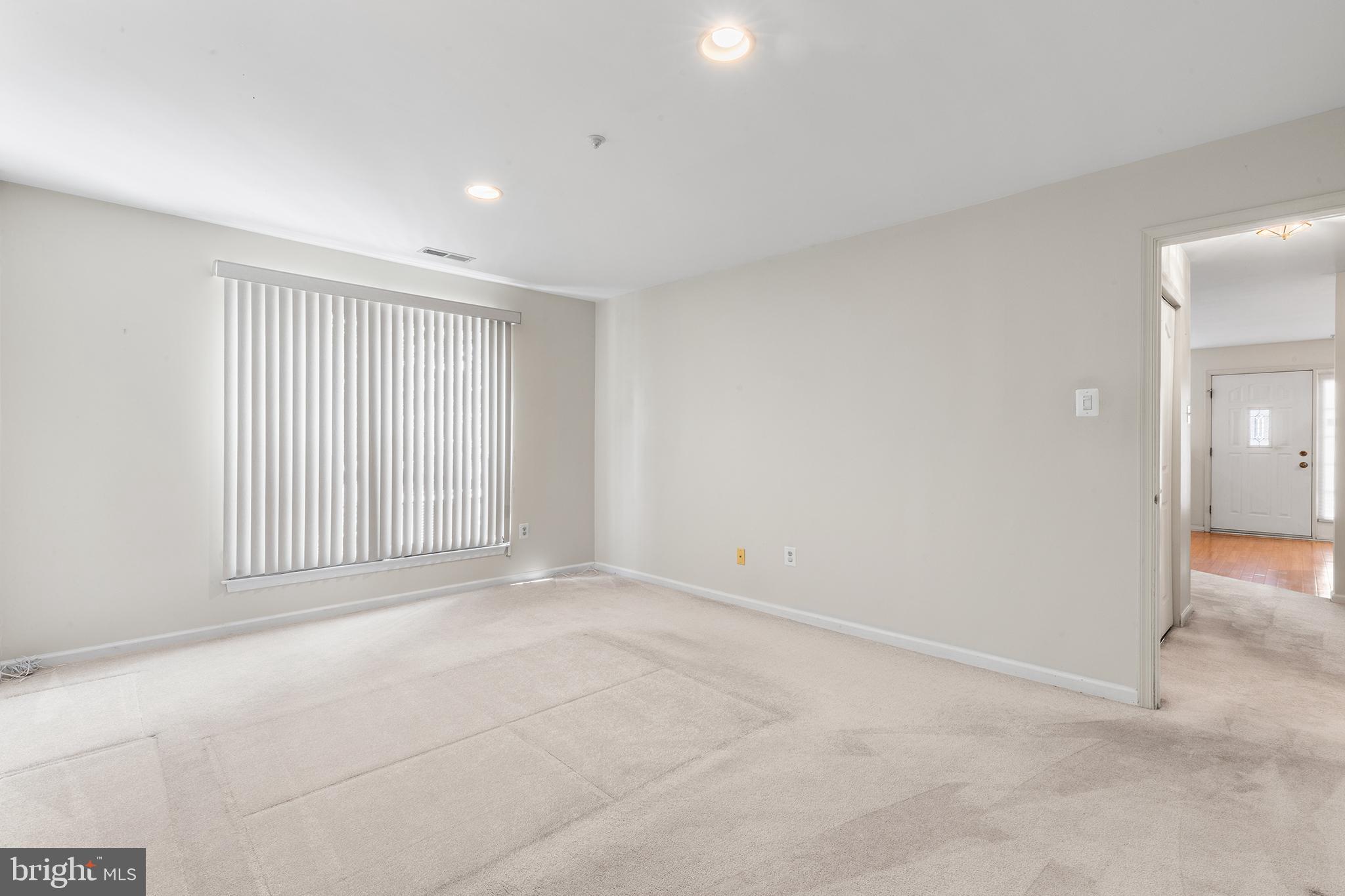 REMINGTON OAKS - Residential