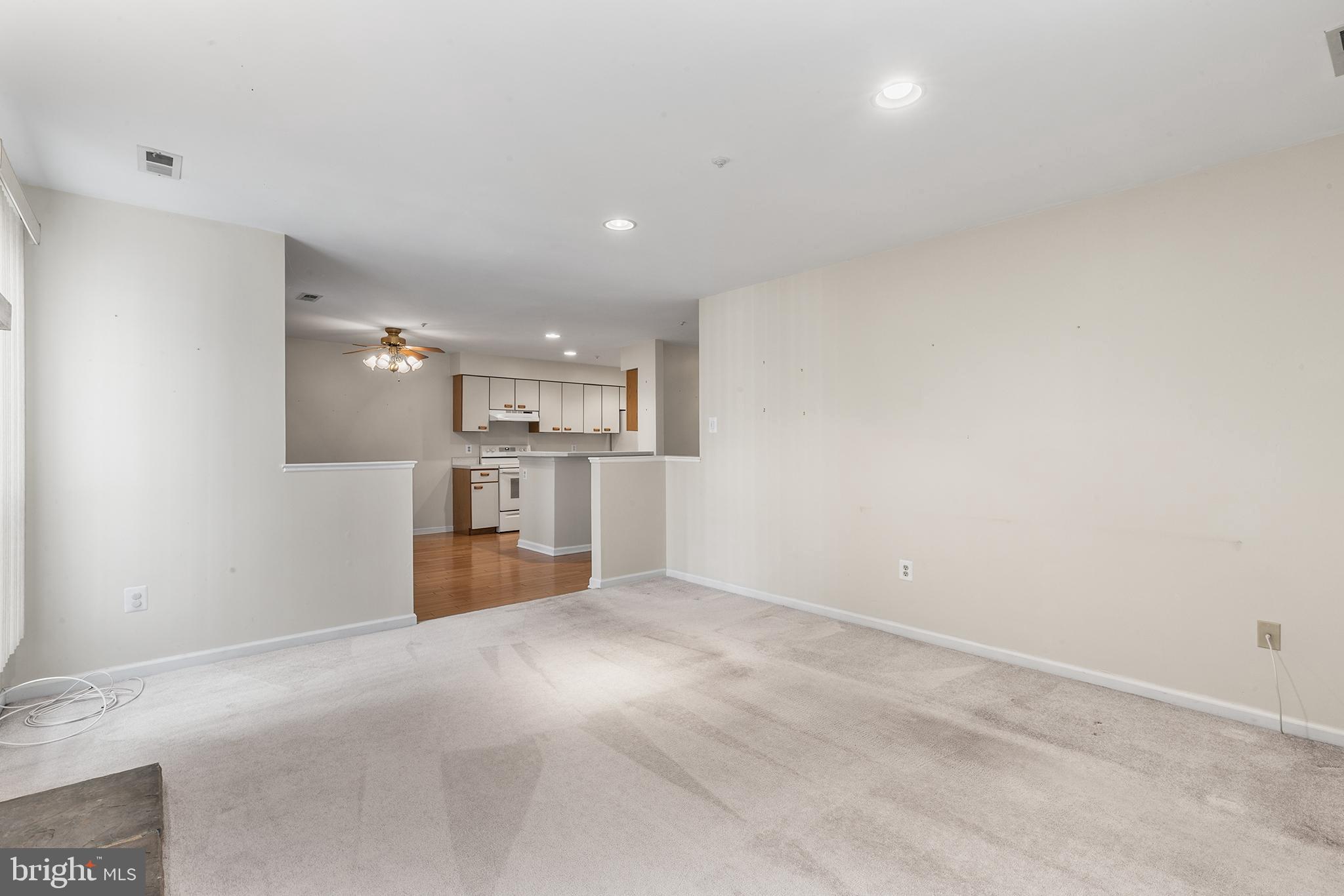 REMINGTON OAKS - Residential