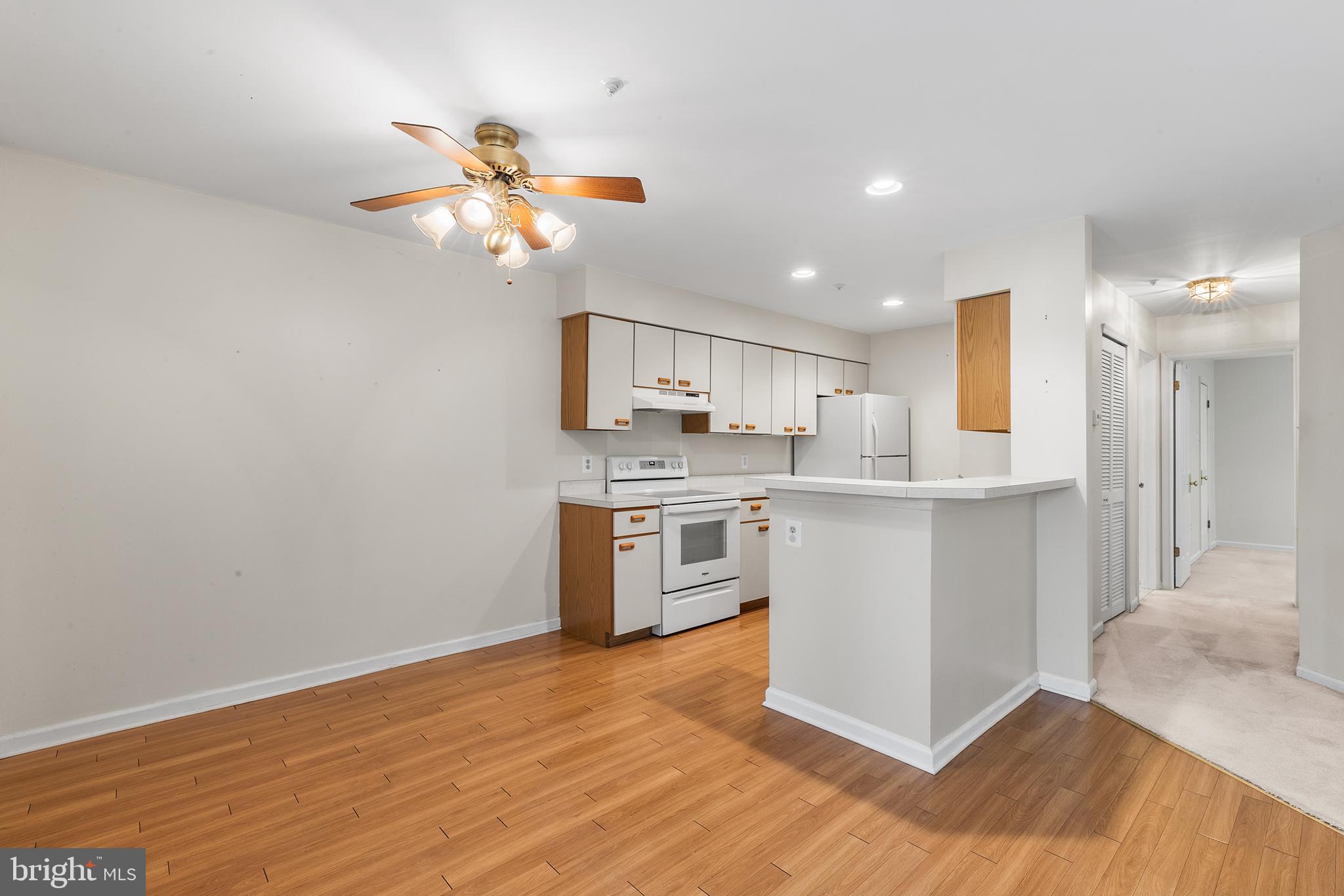 REMINGTON OAKS - Residential