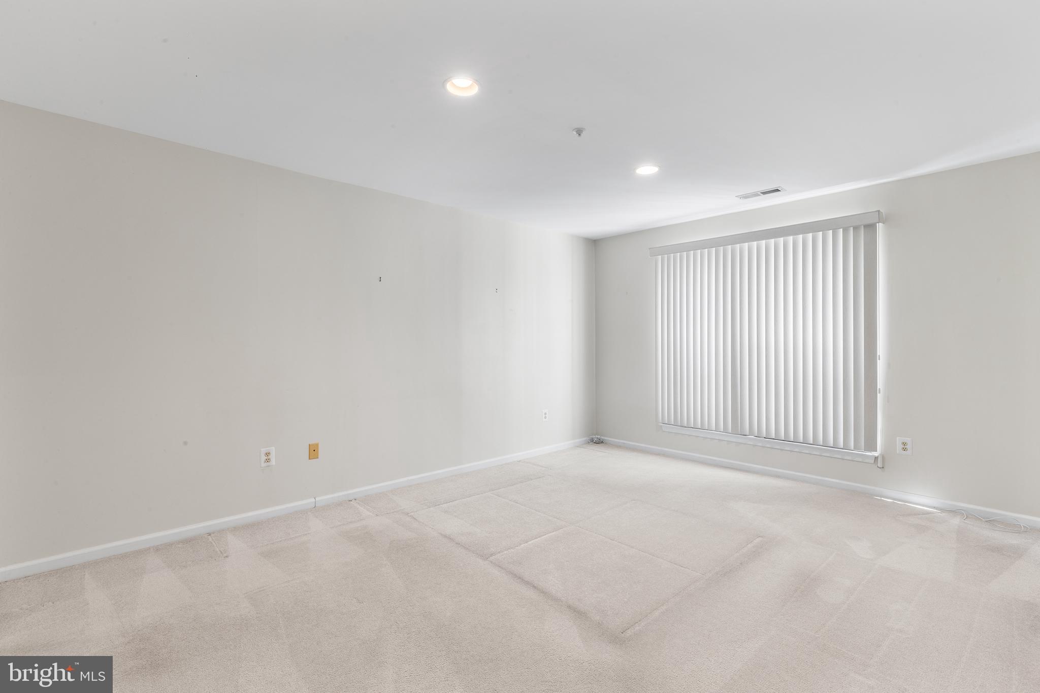 REMINGTON OAKS - Residential
