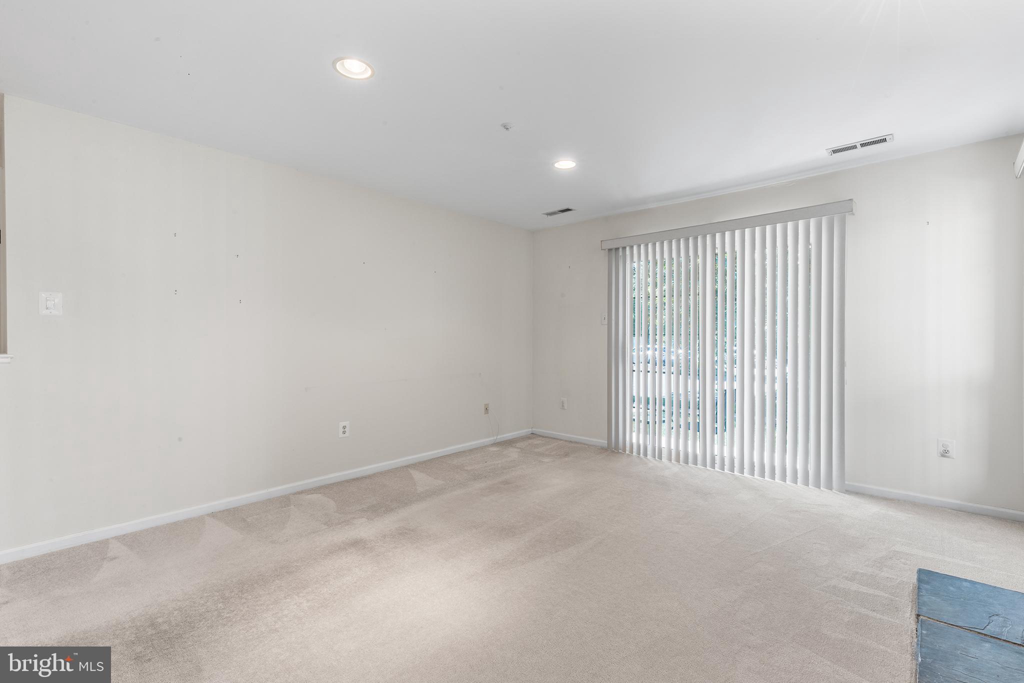REMINGTON OAKS - Residential