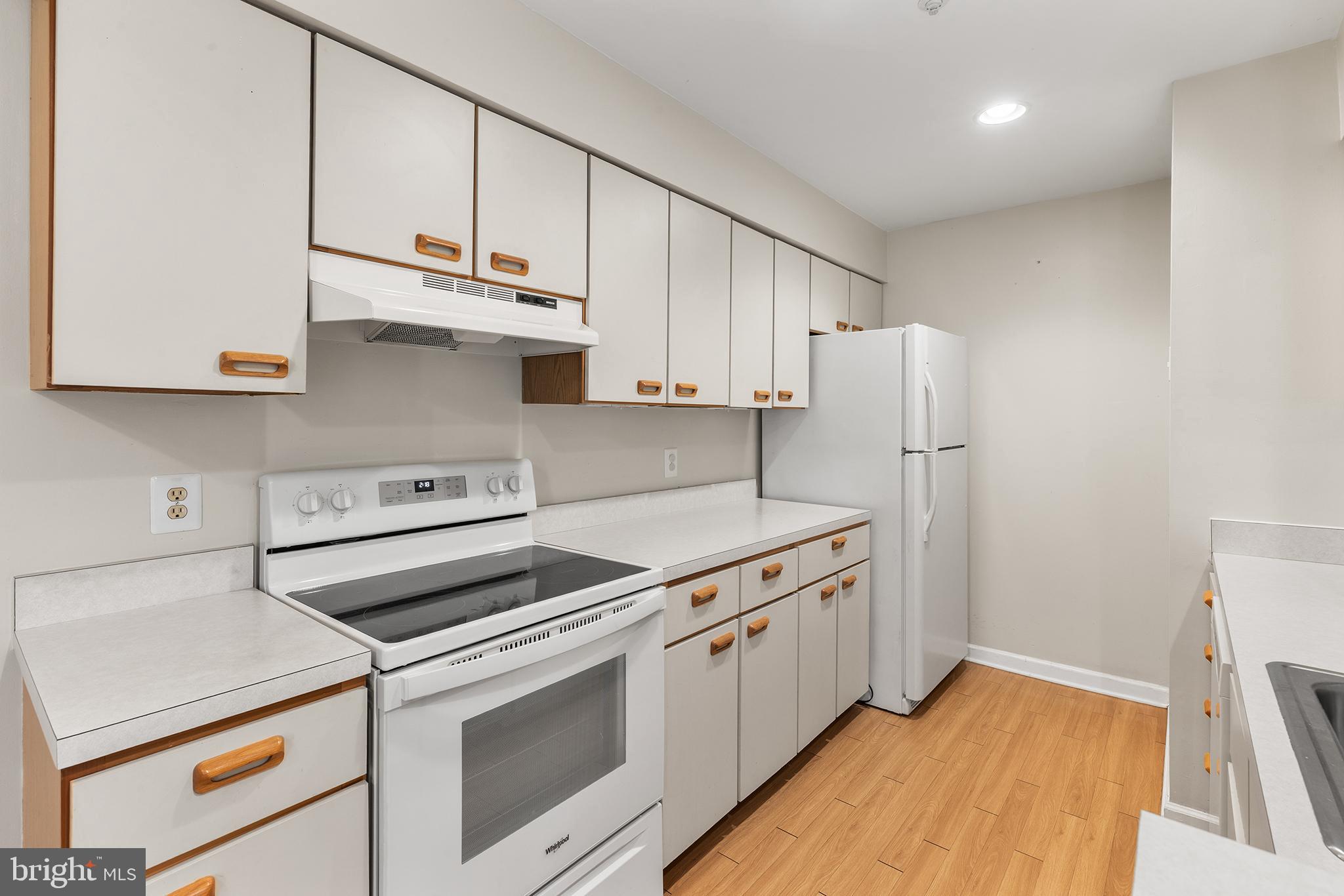 REMINGTON OAKS - Residential