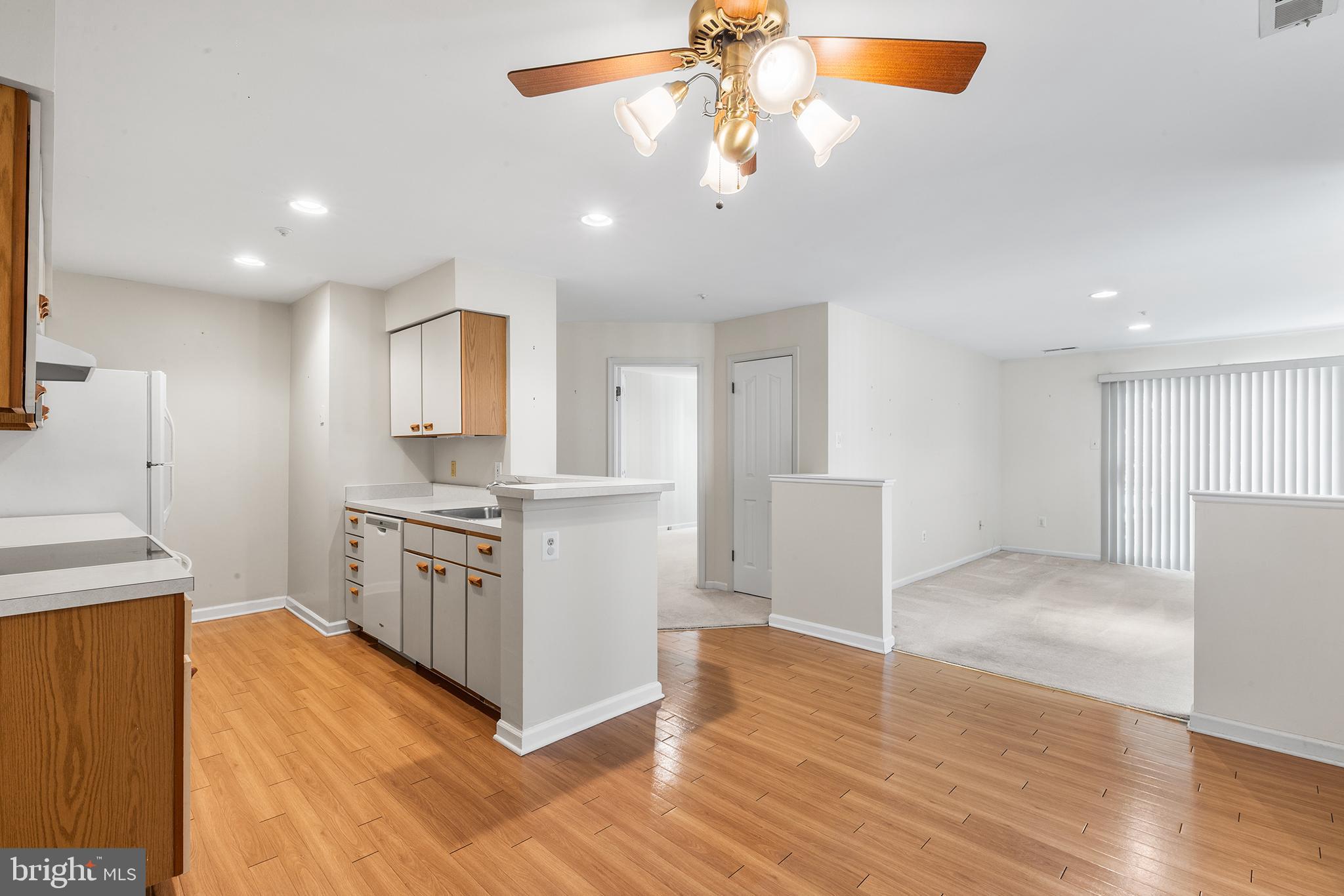 REMINGTON OAKS - Residential