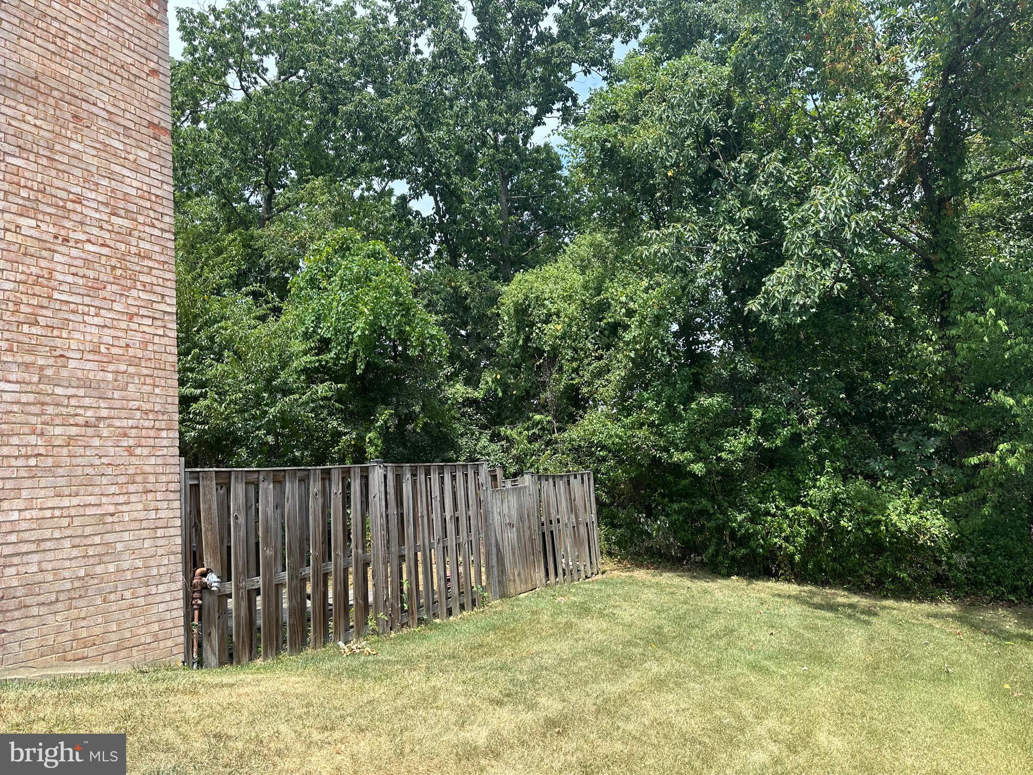 LAKE RIDGE - Residential Lease