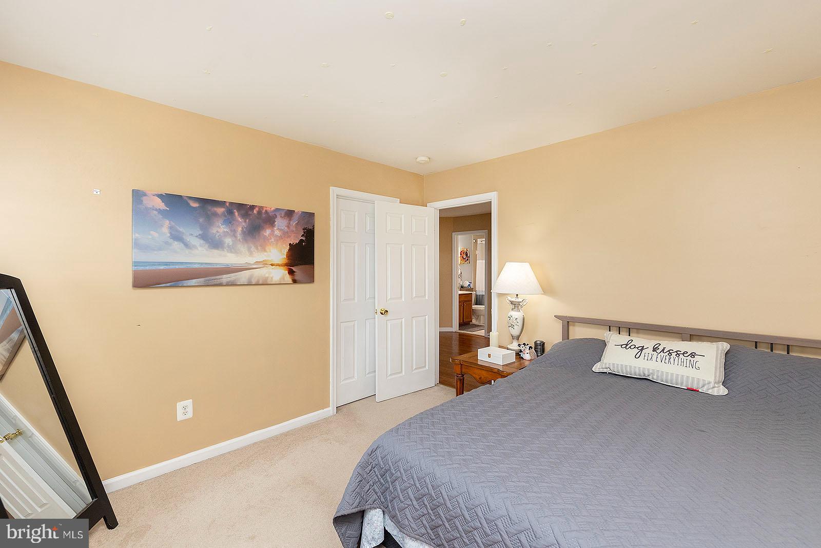 WAKELAND MANOR - Residential