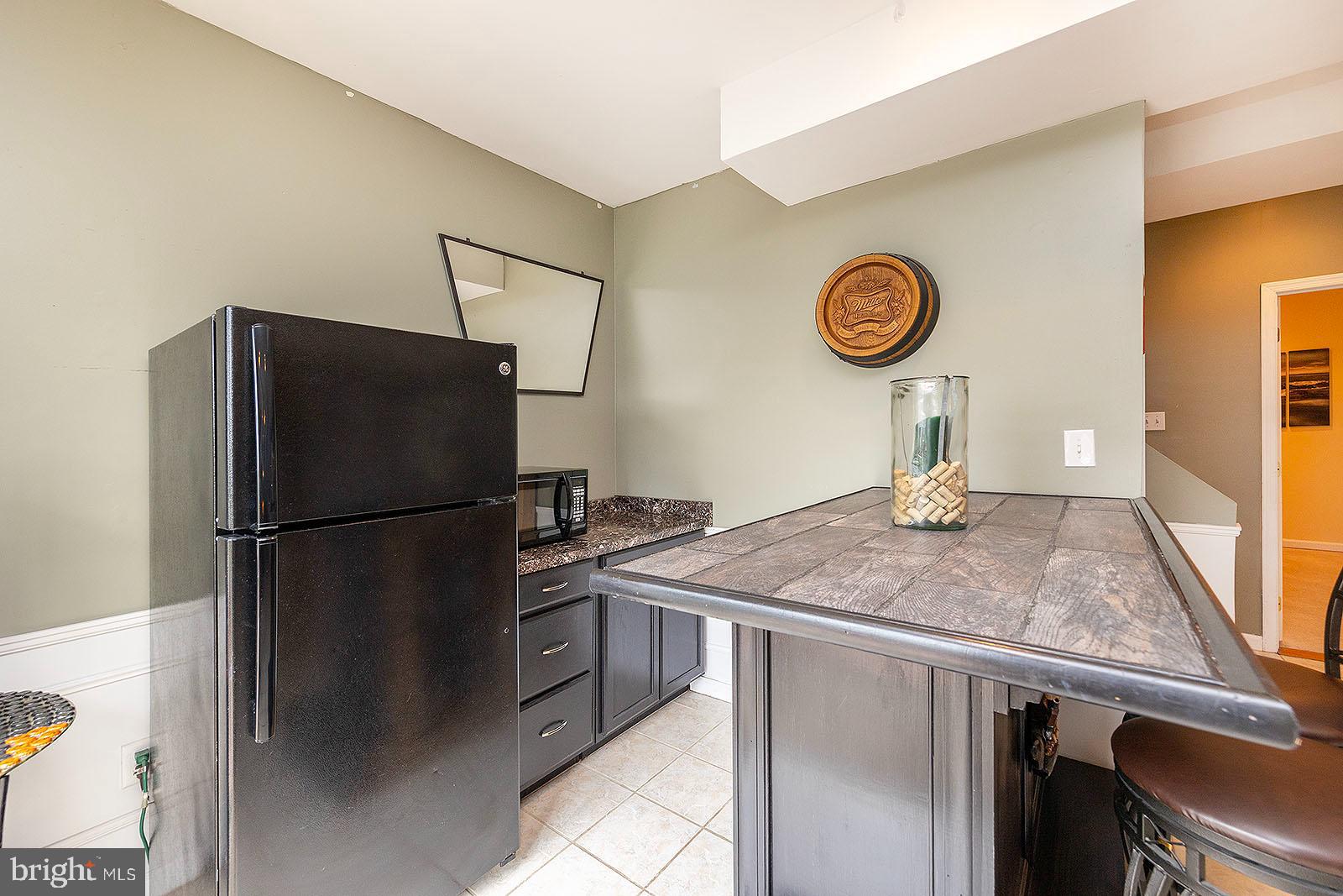 WAKELAND MANOR - Residential