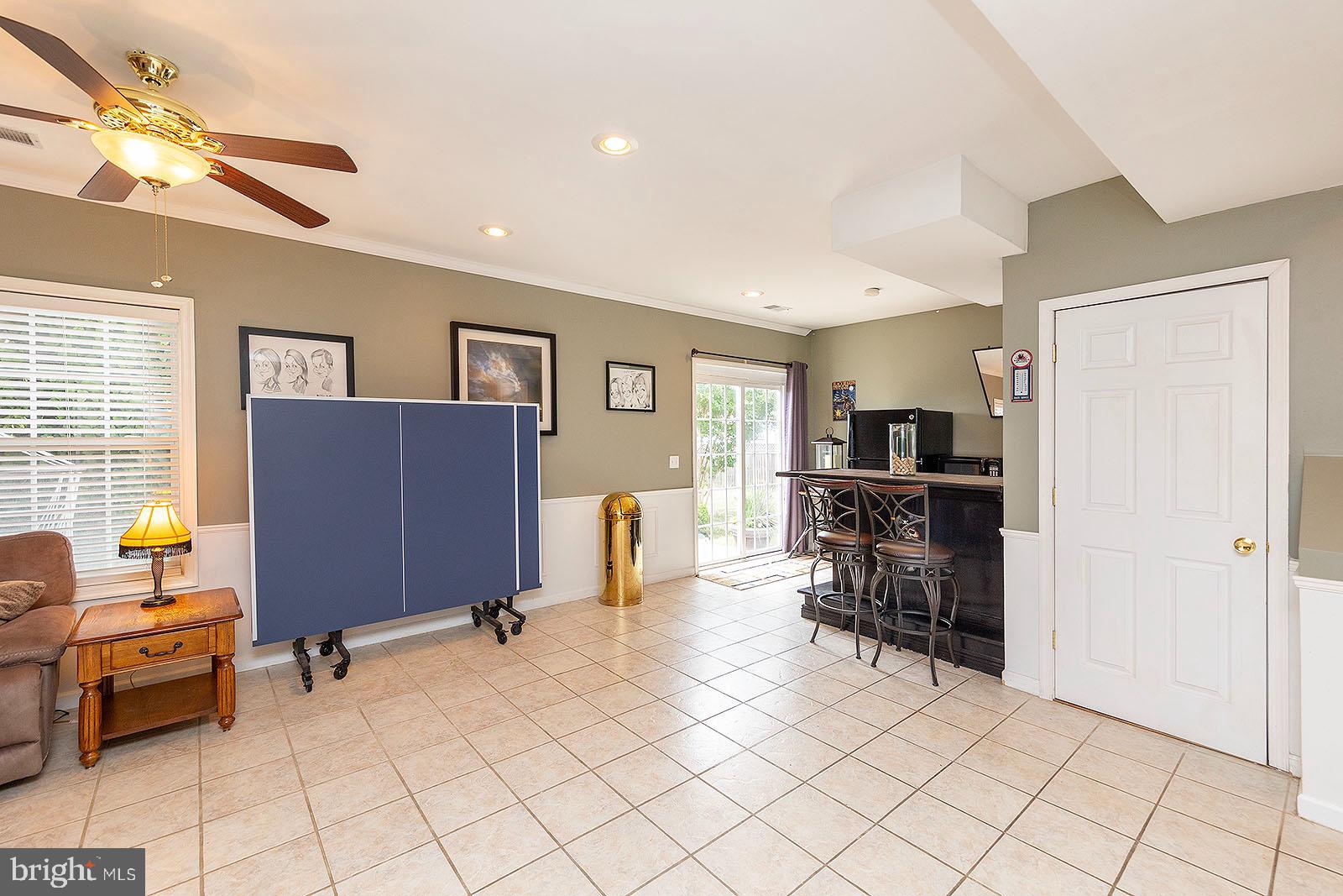 WAKELAND MANOR - Residential