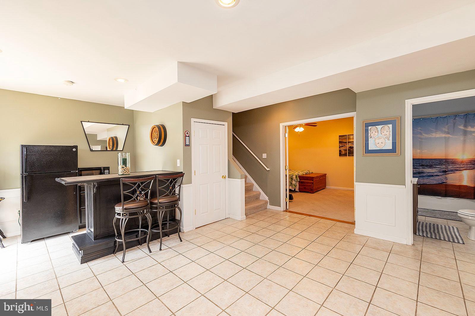 WAKELAND MANOR - Residential