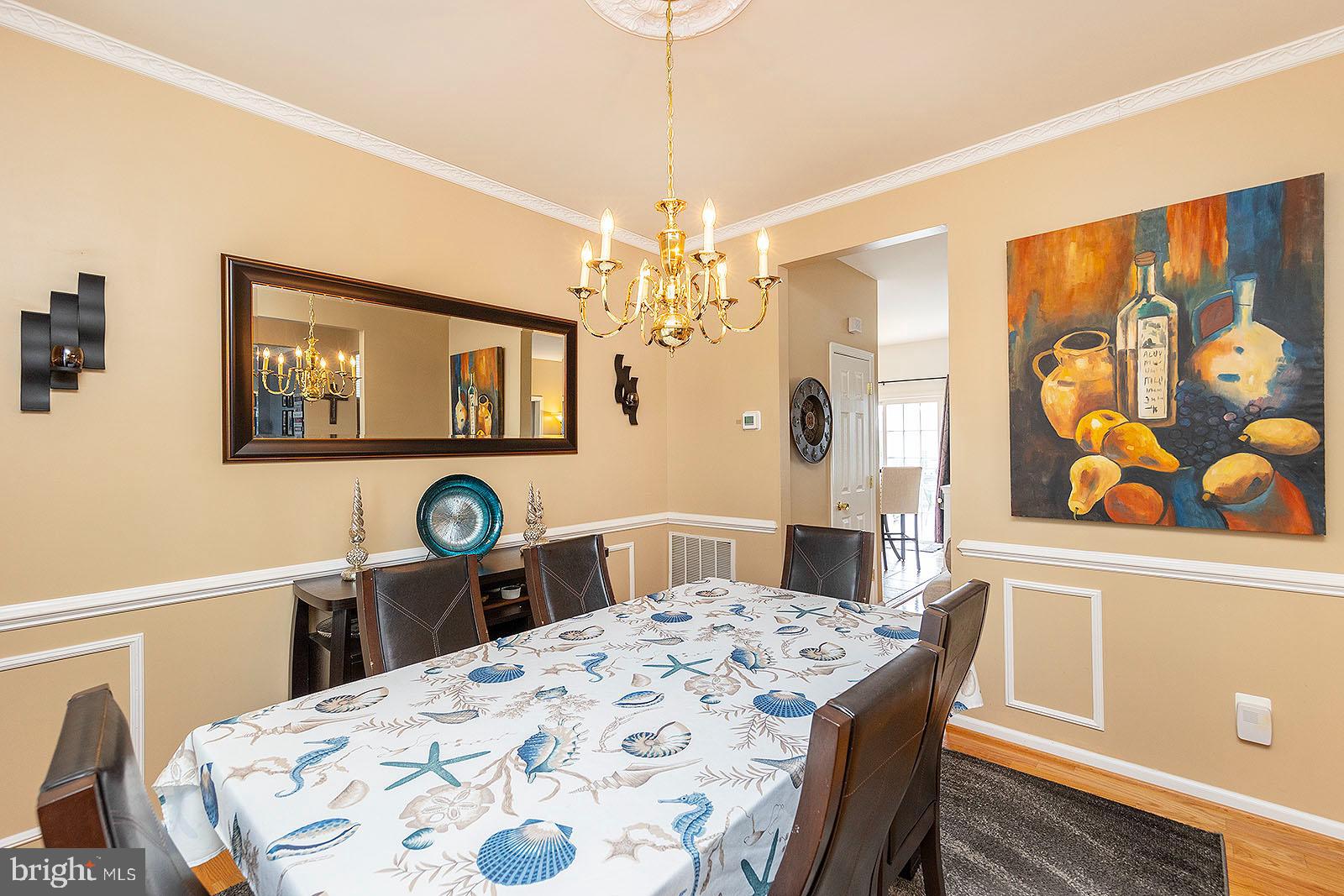 WAKELAND MANOR - Residential