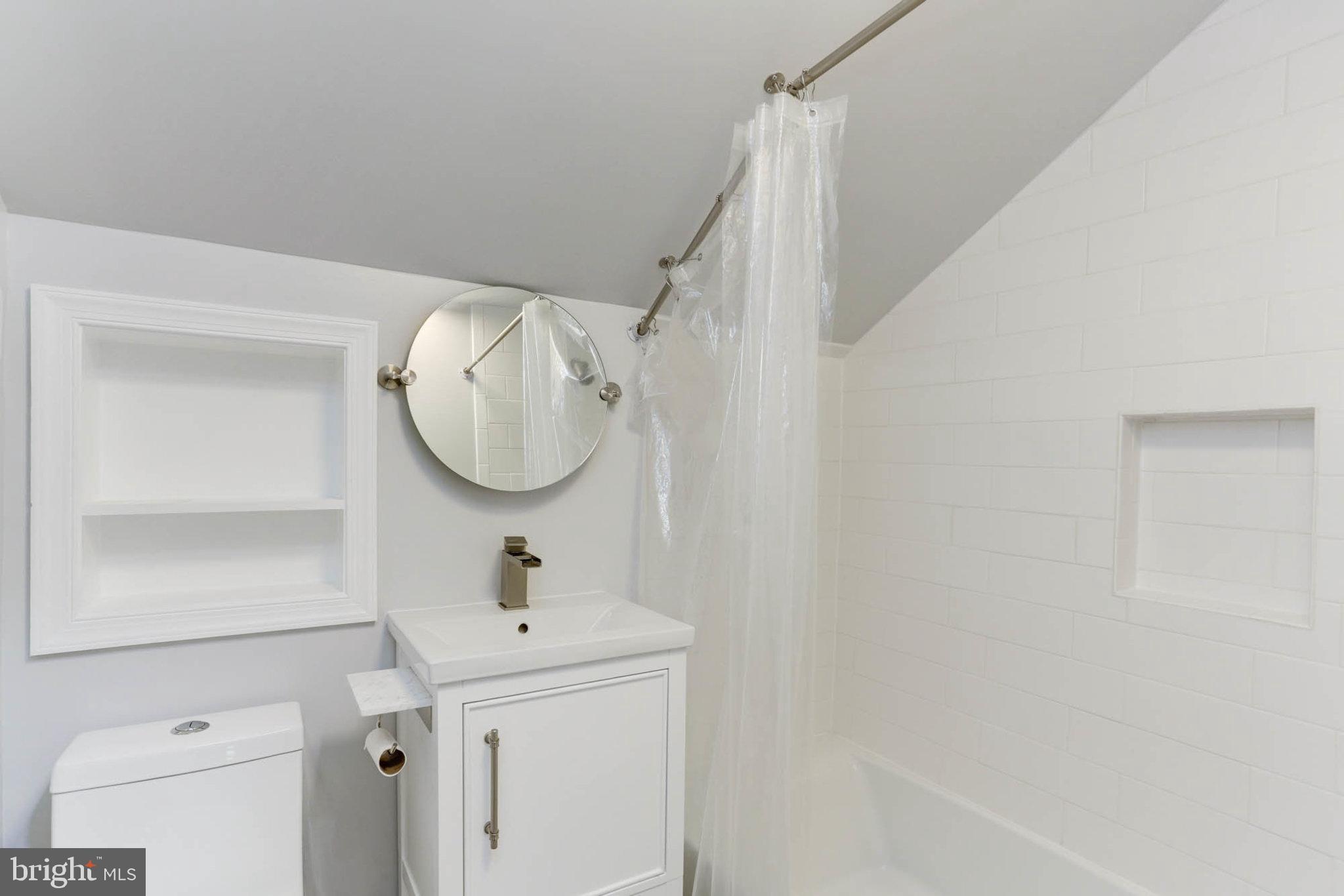 TWINBROOK - Residential Lease