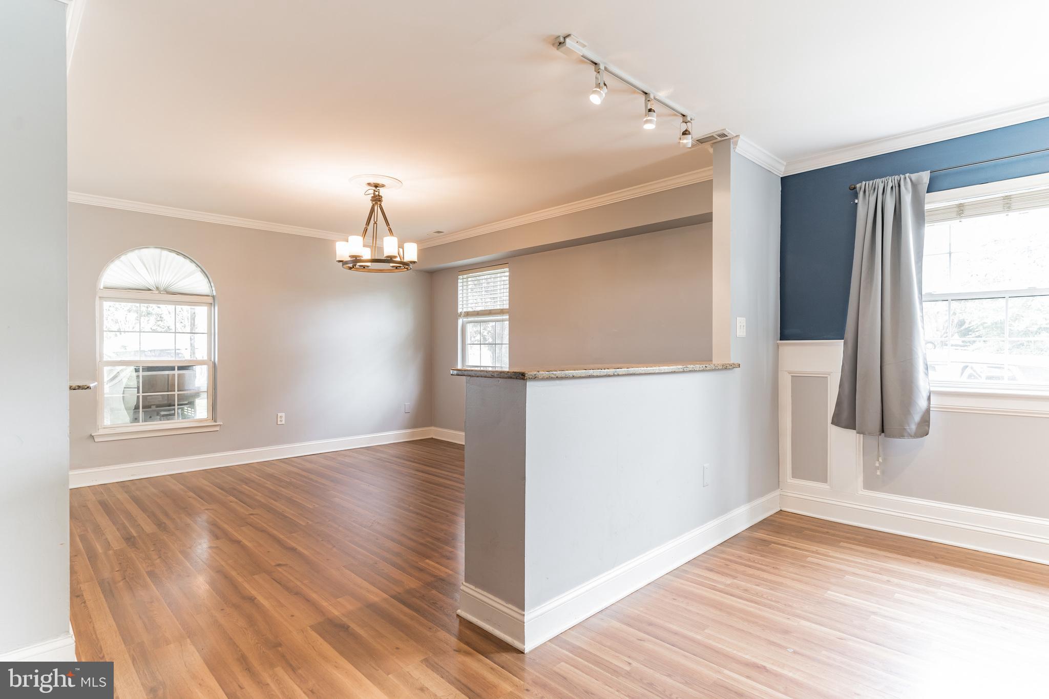 FOX CHASE - Residential