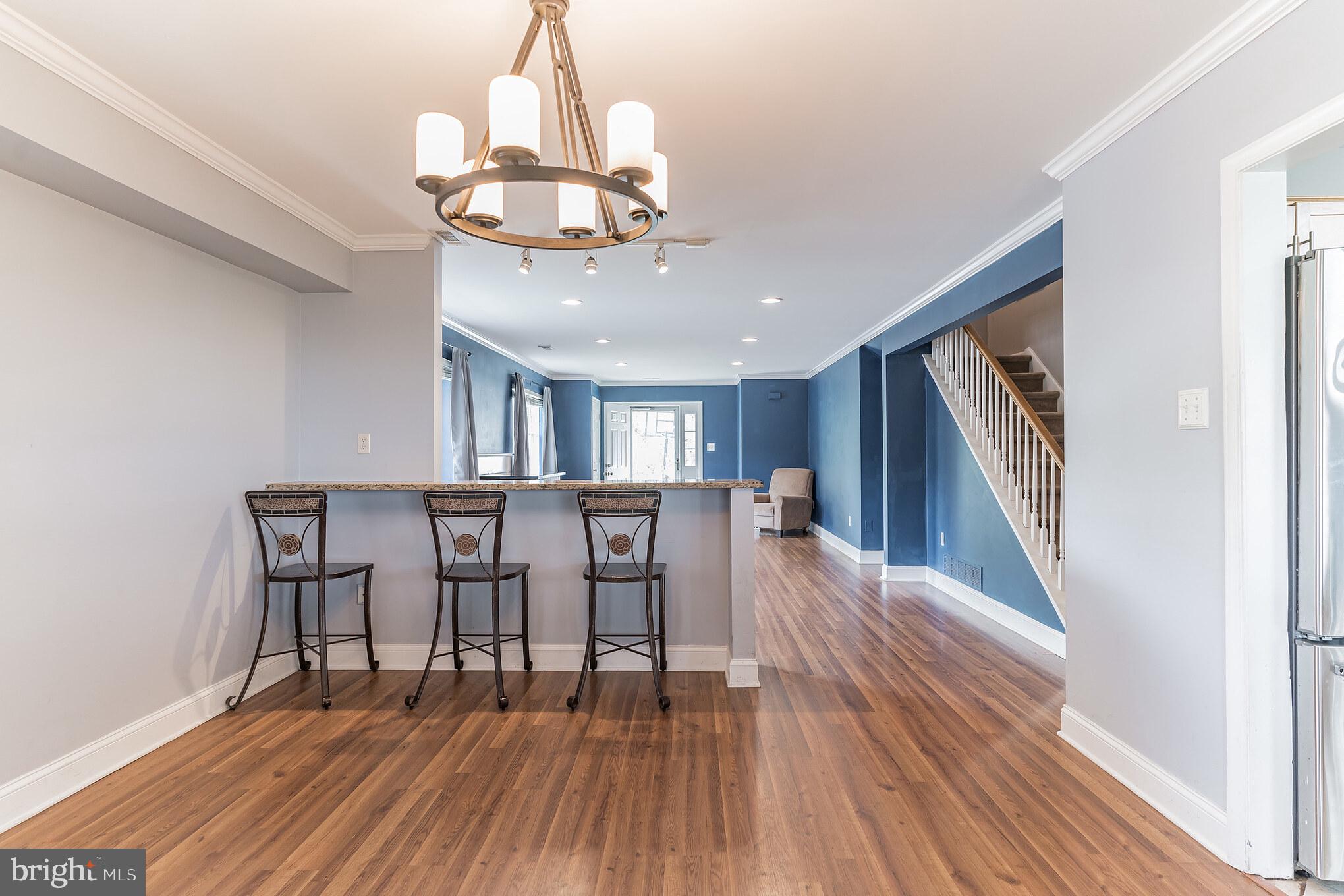 FOX CHASE - Residential