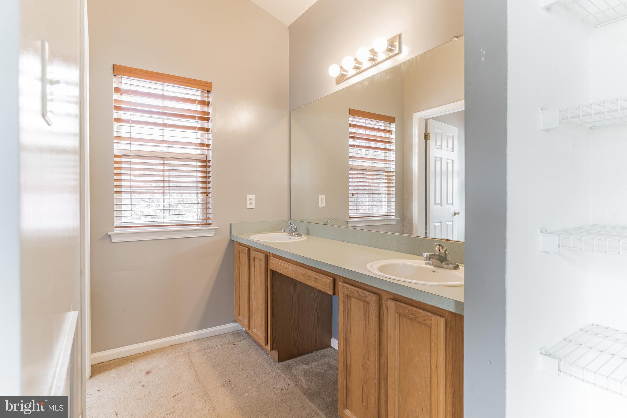 FOX CHASE - Residential