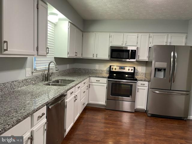 GREENBRIAR VILLAGE - Residential Lease