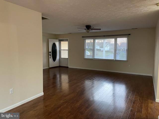 GREENBRIAR VILLAGE - Residential Lease