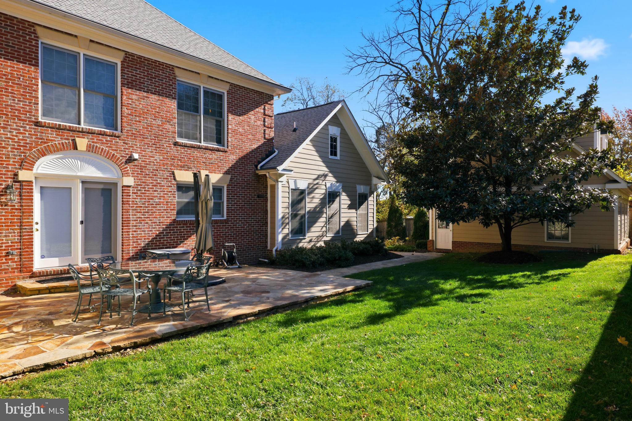 HISTORIC LEESBURG - Residential