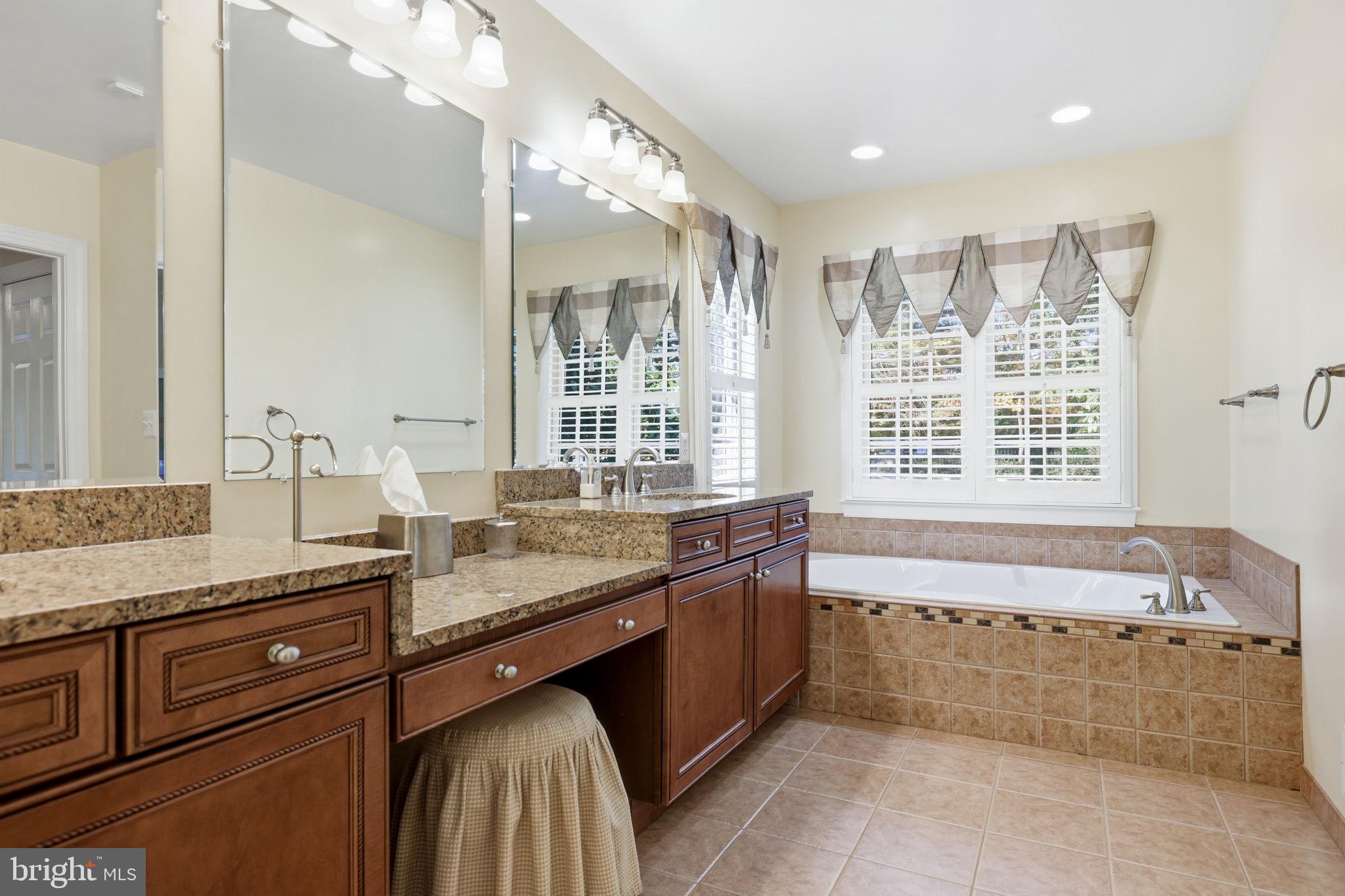 HISTORIC LEESBURG - Residential