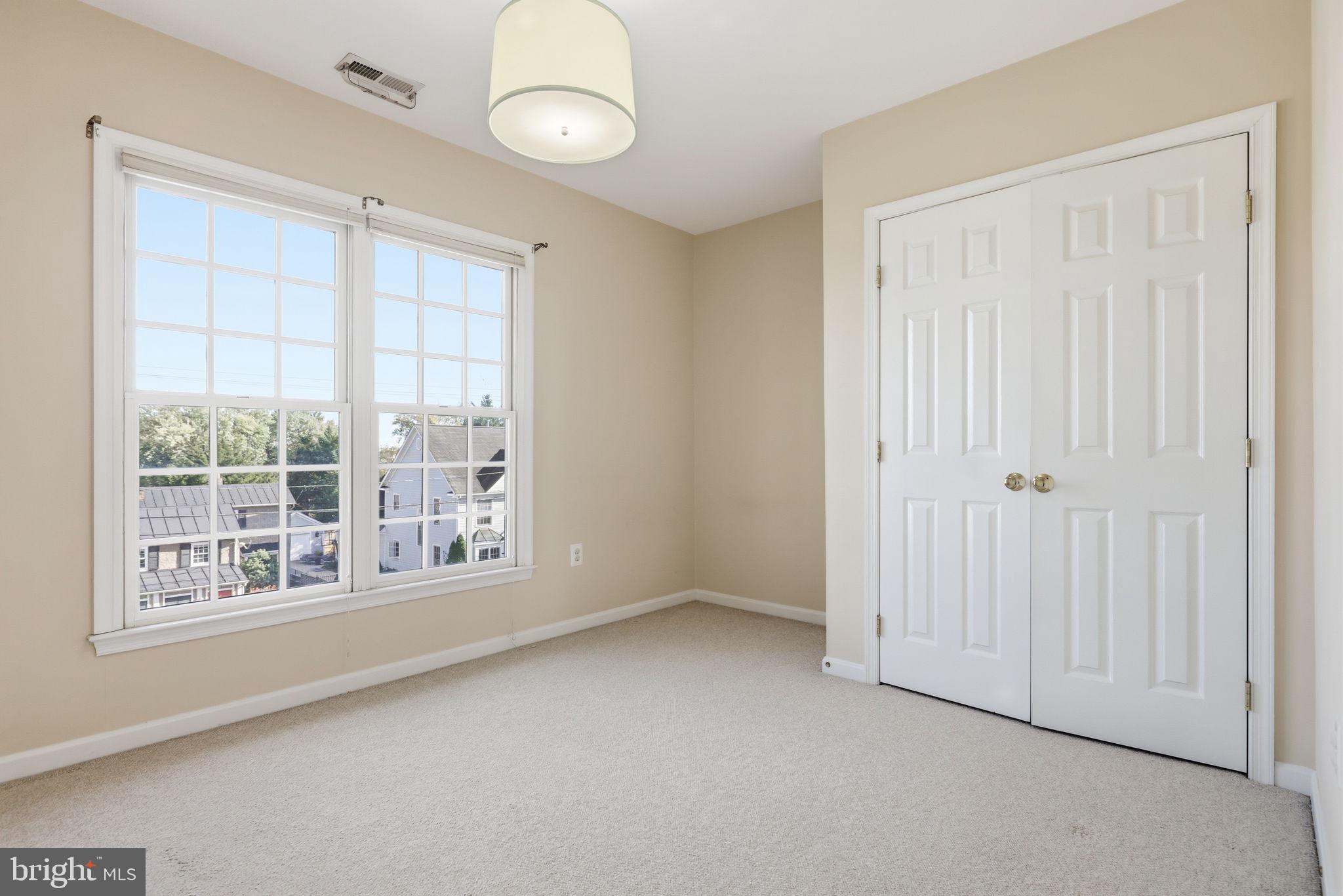 HISTORIC LEESBURG - Residential