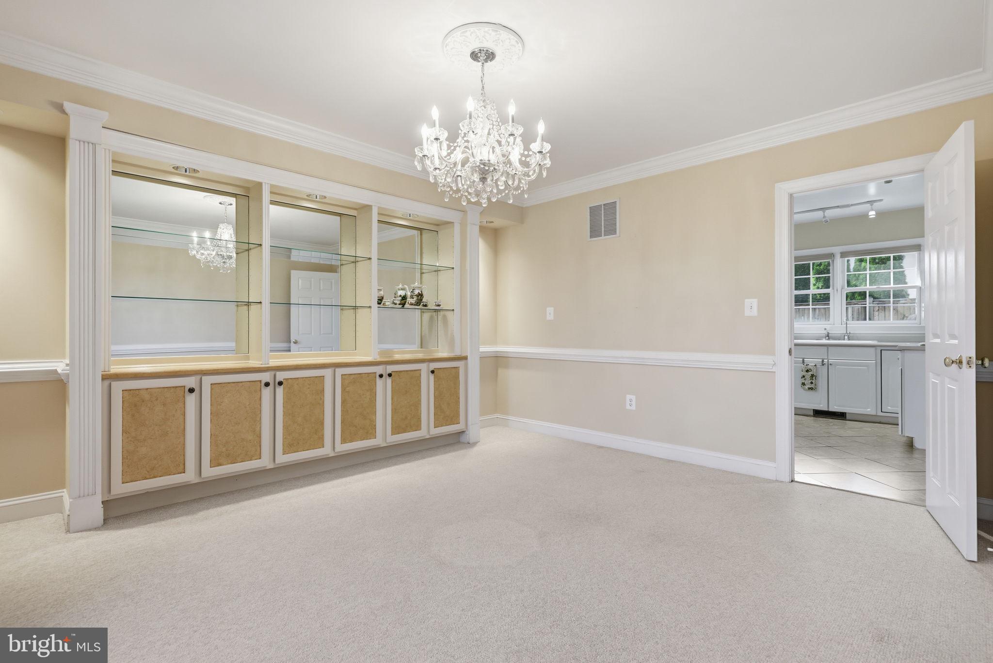 HISTORIC LEESBURG - Residential