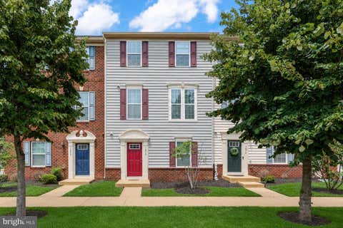 Photo of 7078 Mongoose Trail, GAINESVILLE, VA 20155 (MLS # VAPW2125336)