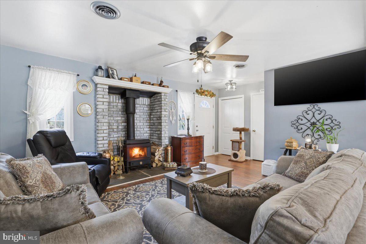 POCONO COUNTRY PLACE - Residential