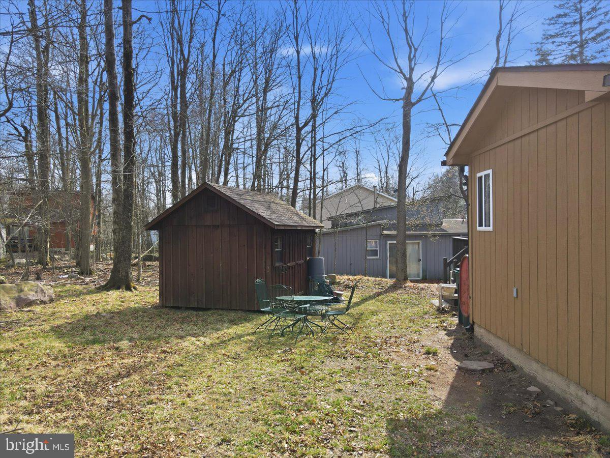 POCONO COUNTRY PLACE - Residential