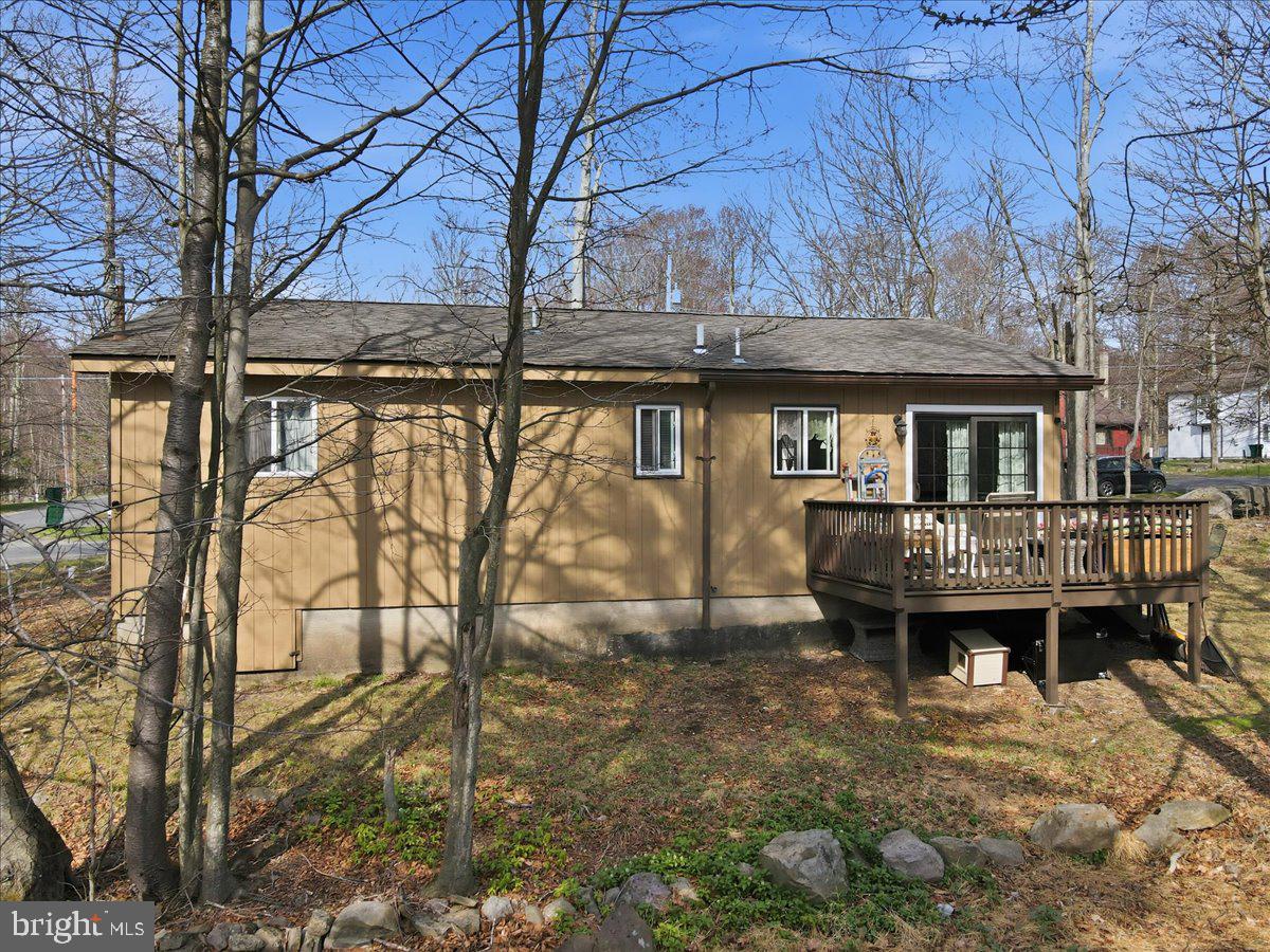 POCONO COUNTRY PLACE - Residential