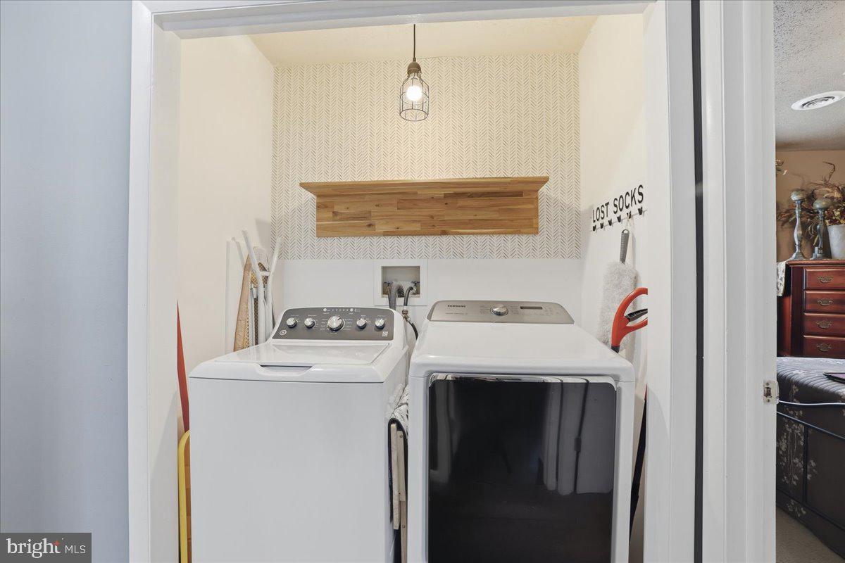 POCONO COUNTRY PLACE - Residential