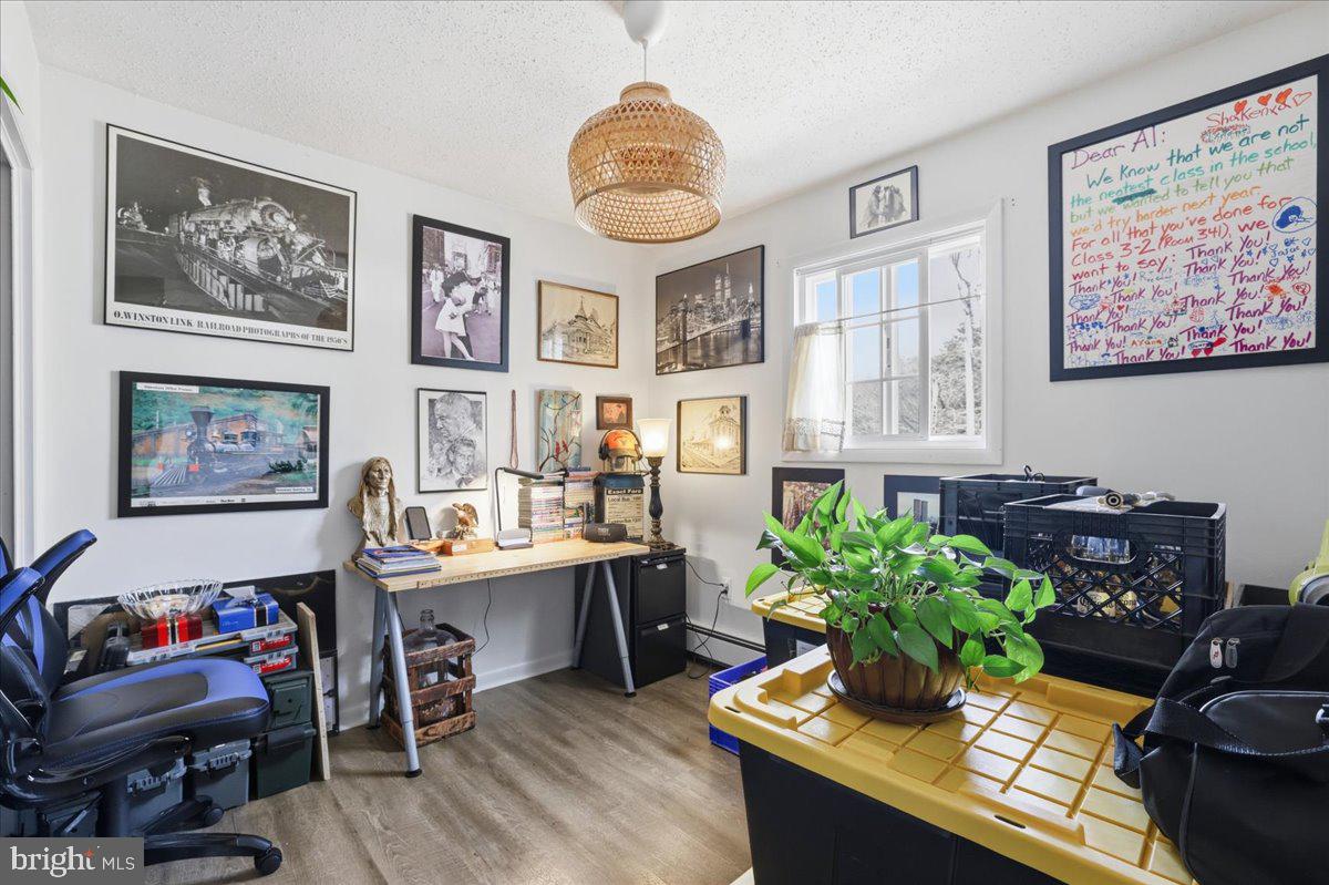 POCONO COUNTRY PLACE - Residential