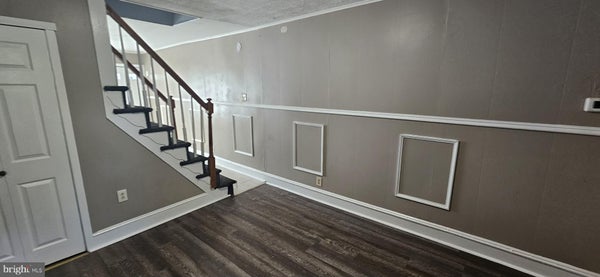314 HEWITT ST, TRENTON, NJ 08611 - Image 9db7918df1b9ae79dff5ec0fa09bea75/1825988939