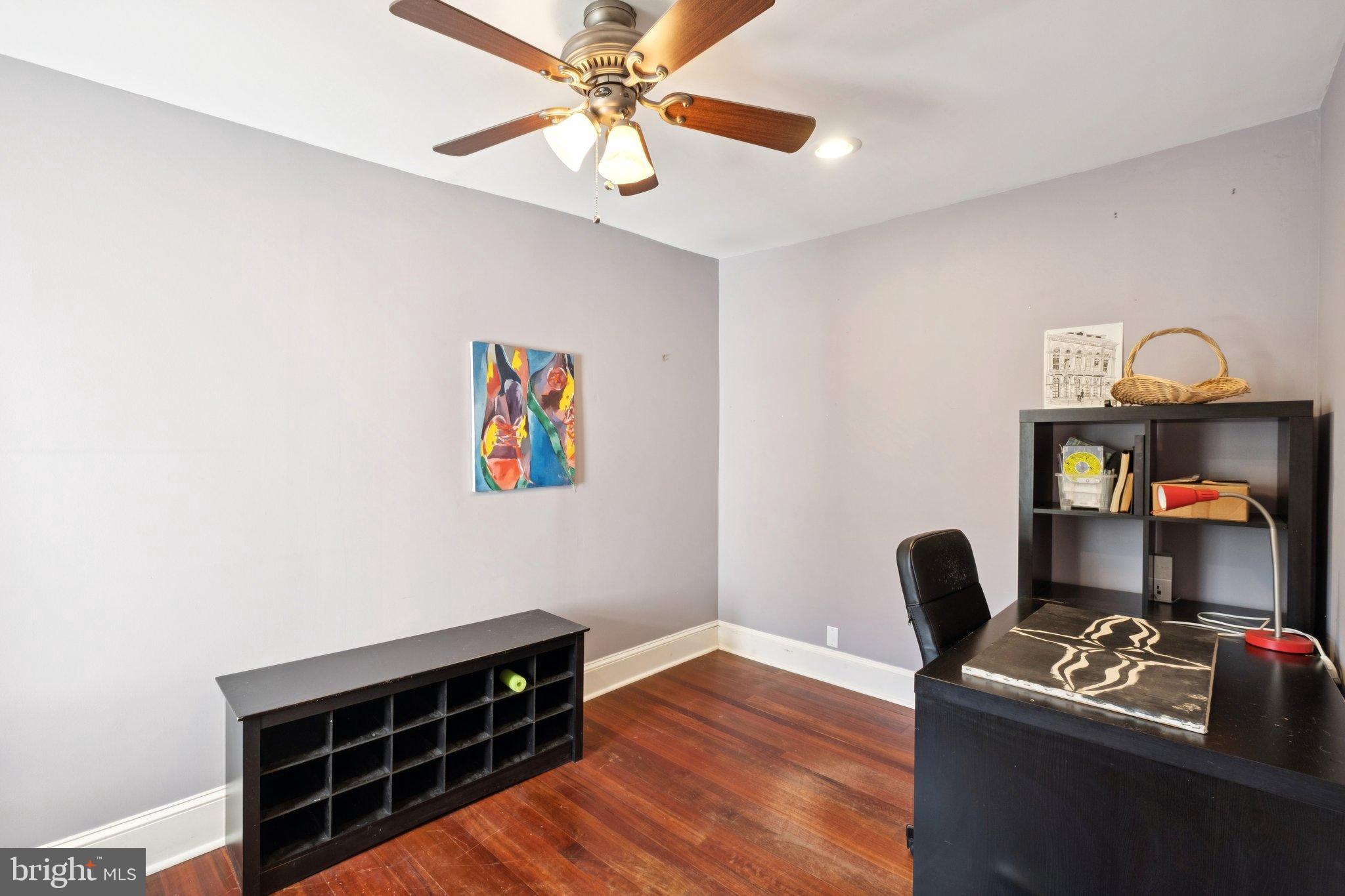 PORT RICHMOND - Residential