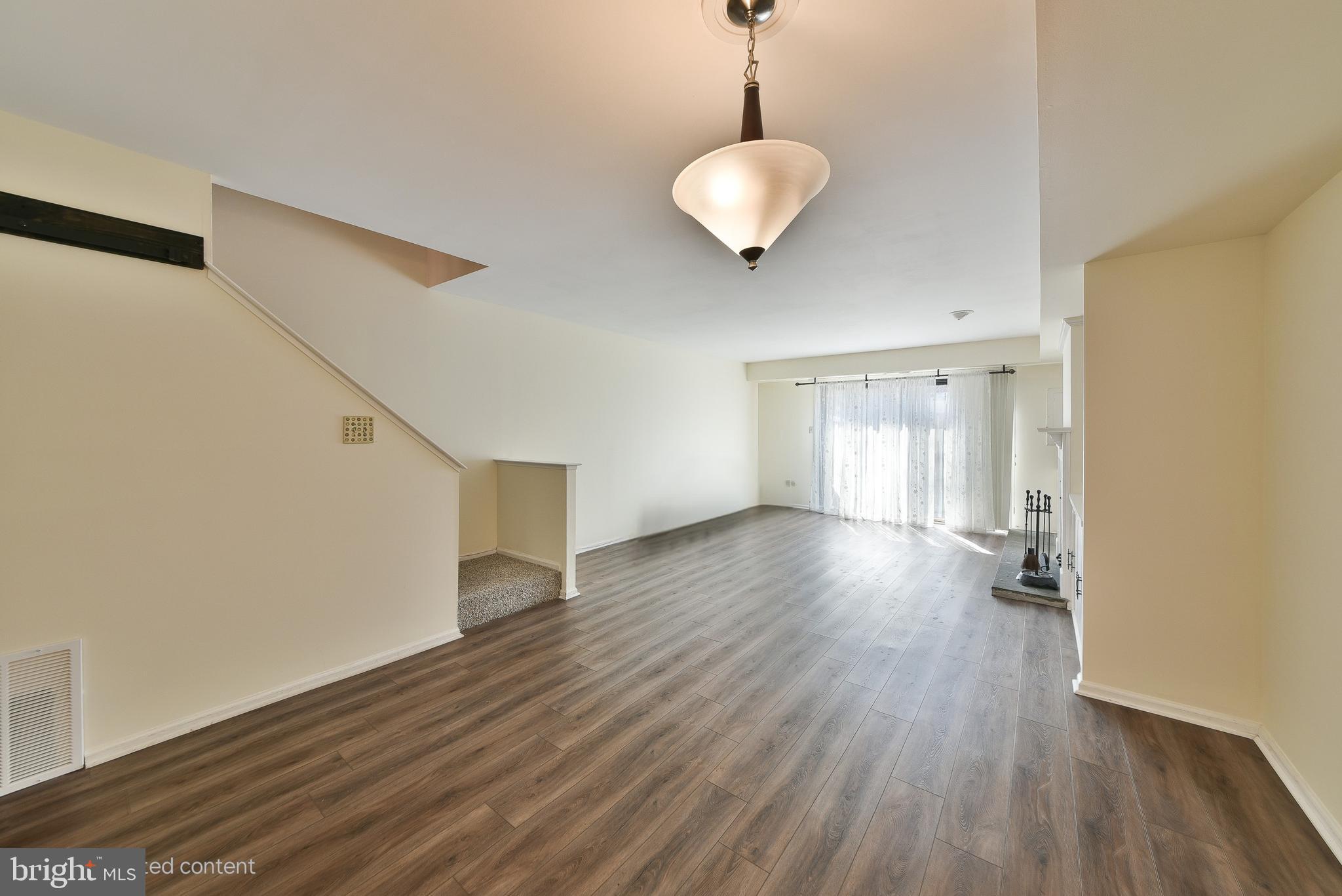 STONYBROOK - Residential Lease