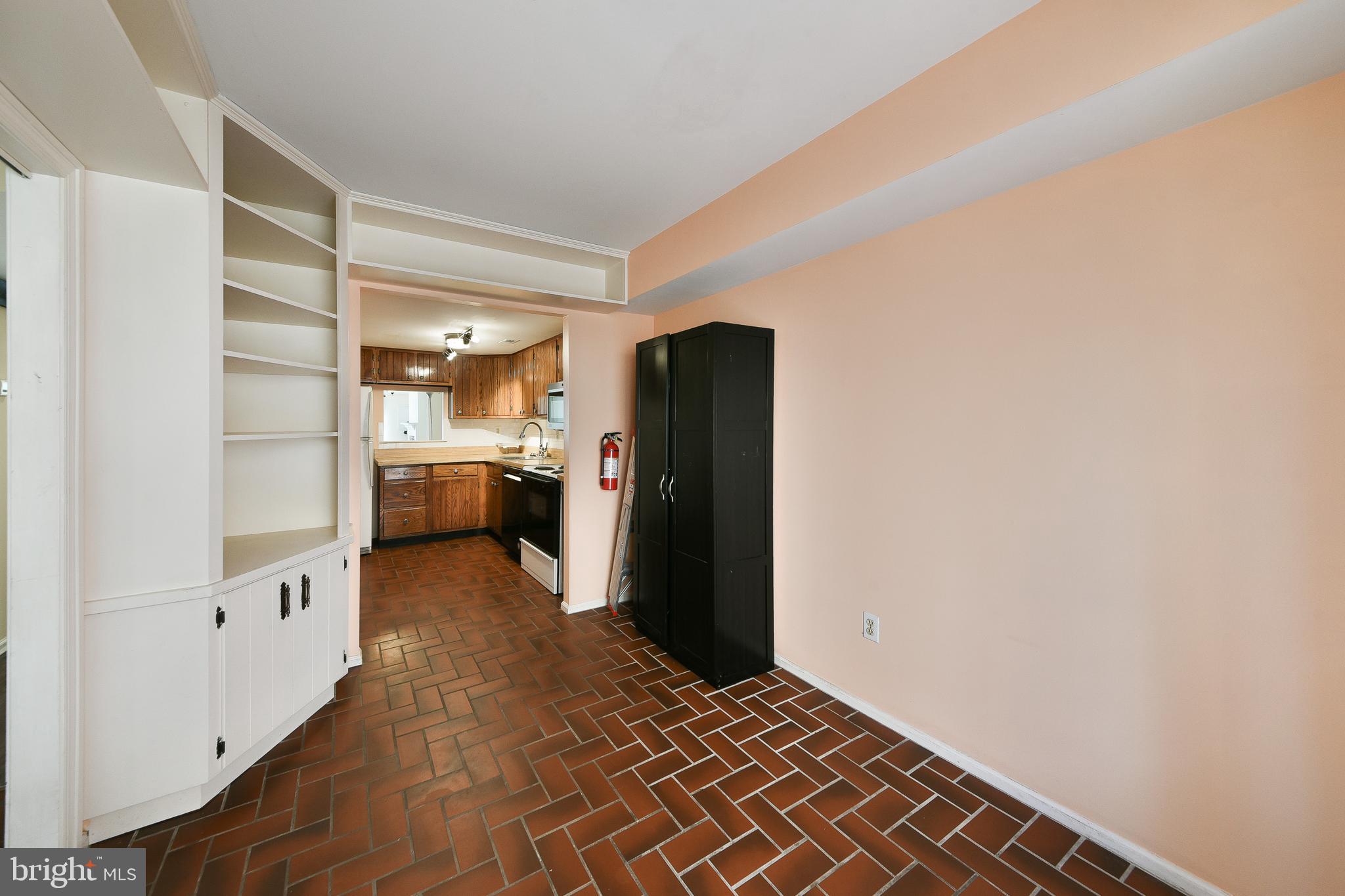 STONYBROOK - Residential Lease