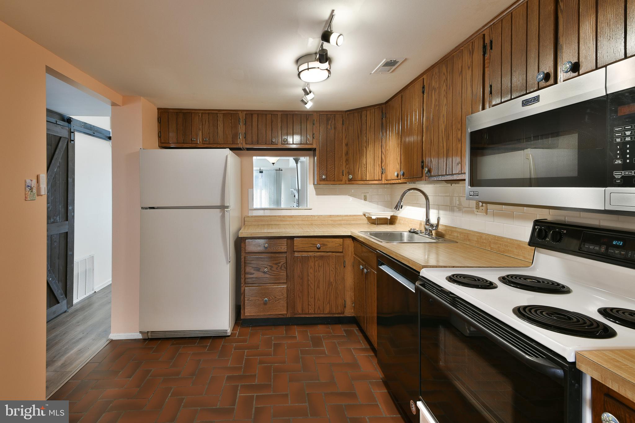 STONYBROOK - Residential Lease