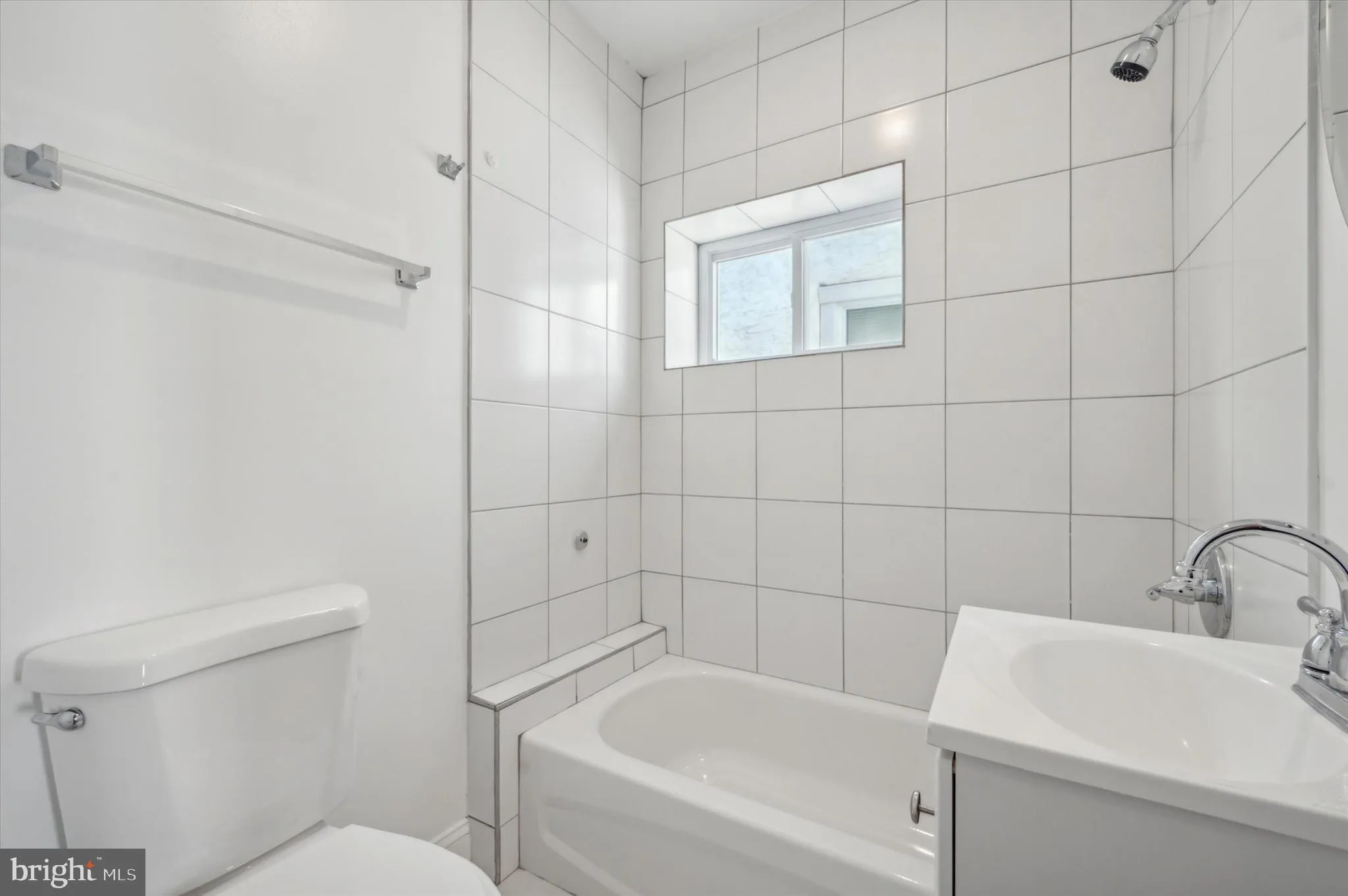 Philadelphia, Pennsylvania 19121, United States, 3 Bedrooms Bedrooms, ,1 BathroomBathrooms,Residential,Active,37110