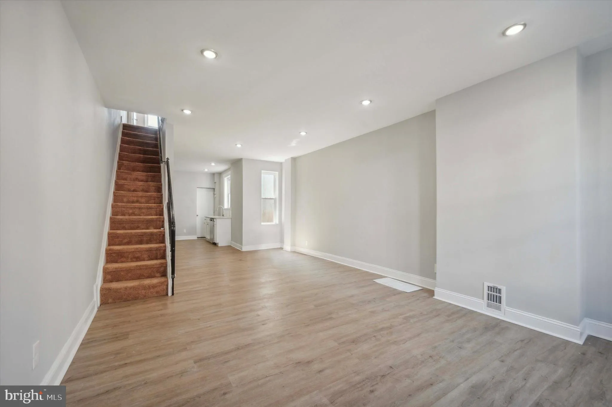 Philadelphia, Pennsylvania 19121, United States, 3 Bedrooms Bedrooms, ,1 BathroomBathrooms,Residential,Active,37110