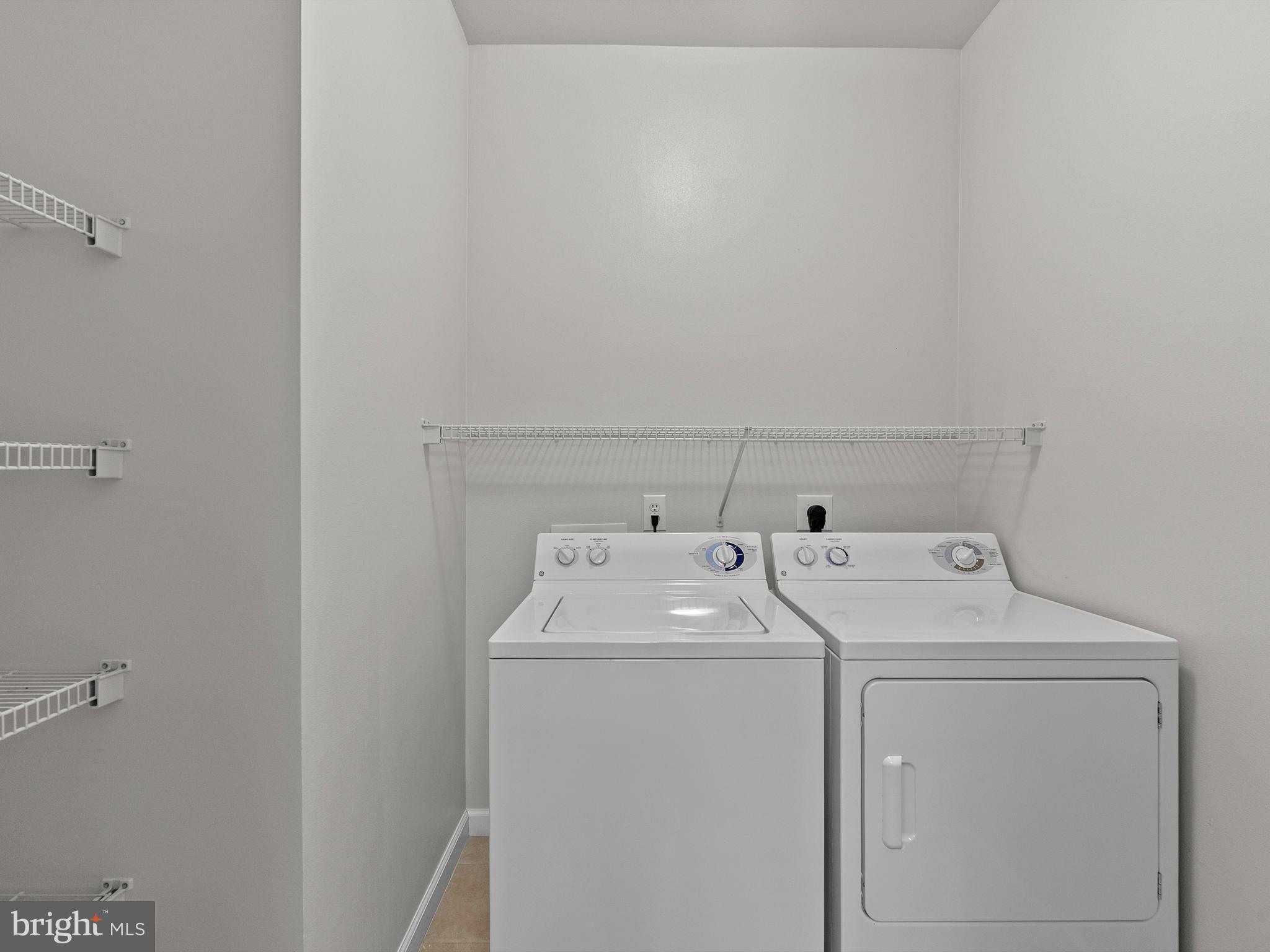 LEGATO CORNER - Residential Lease