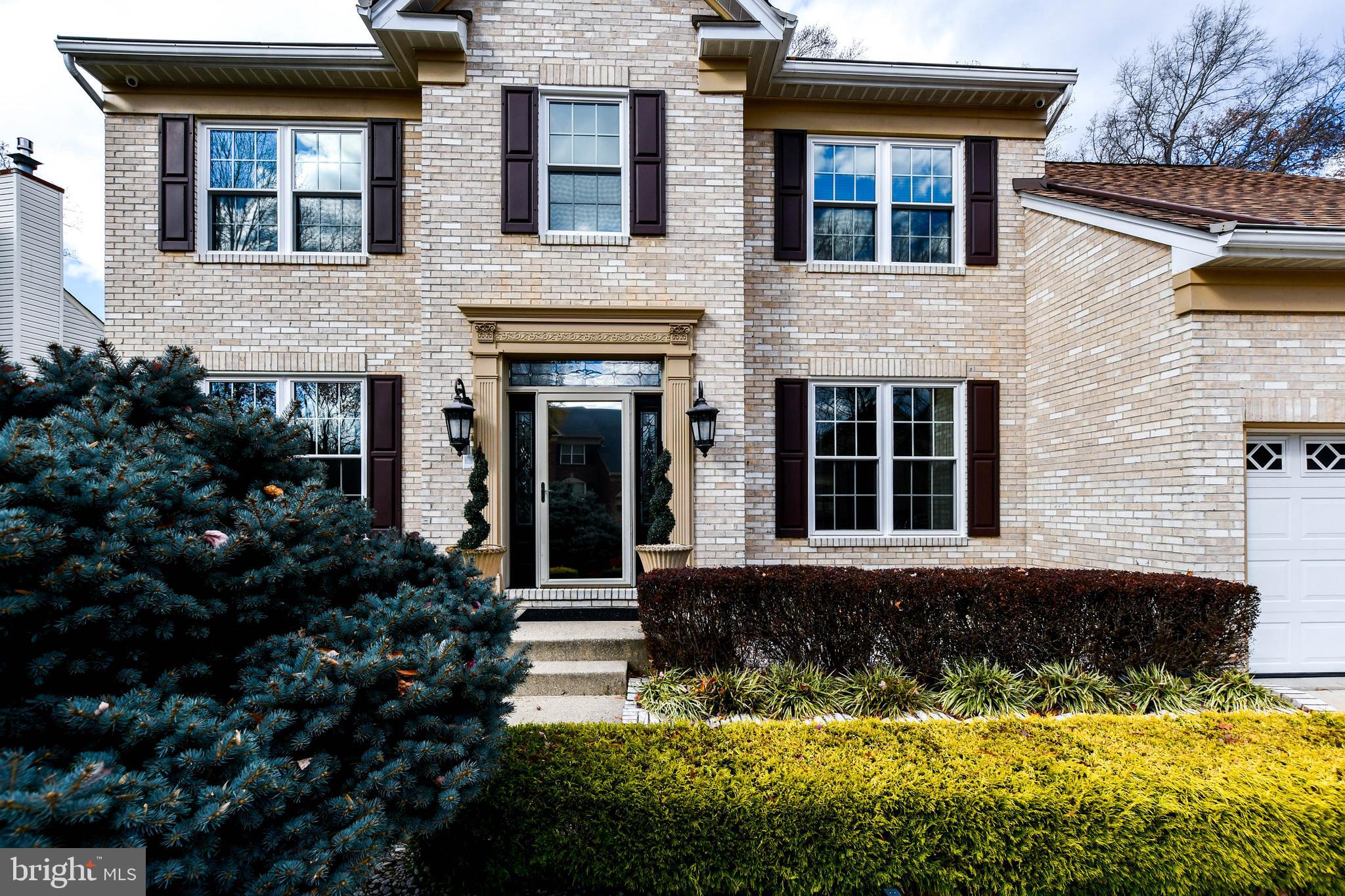 11406 CANTERBURY COURT