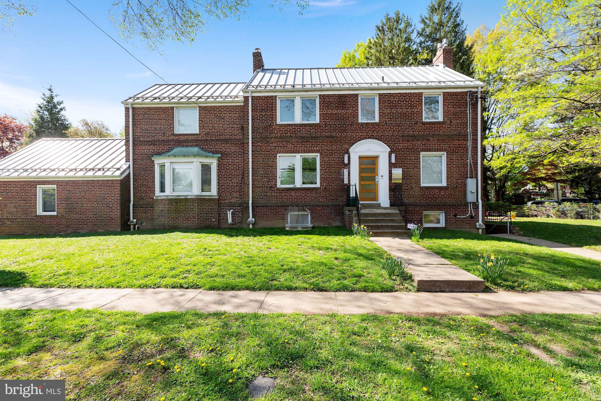 3640 EVERETT STREET NW