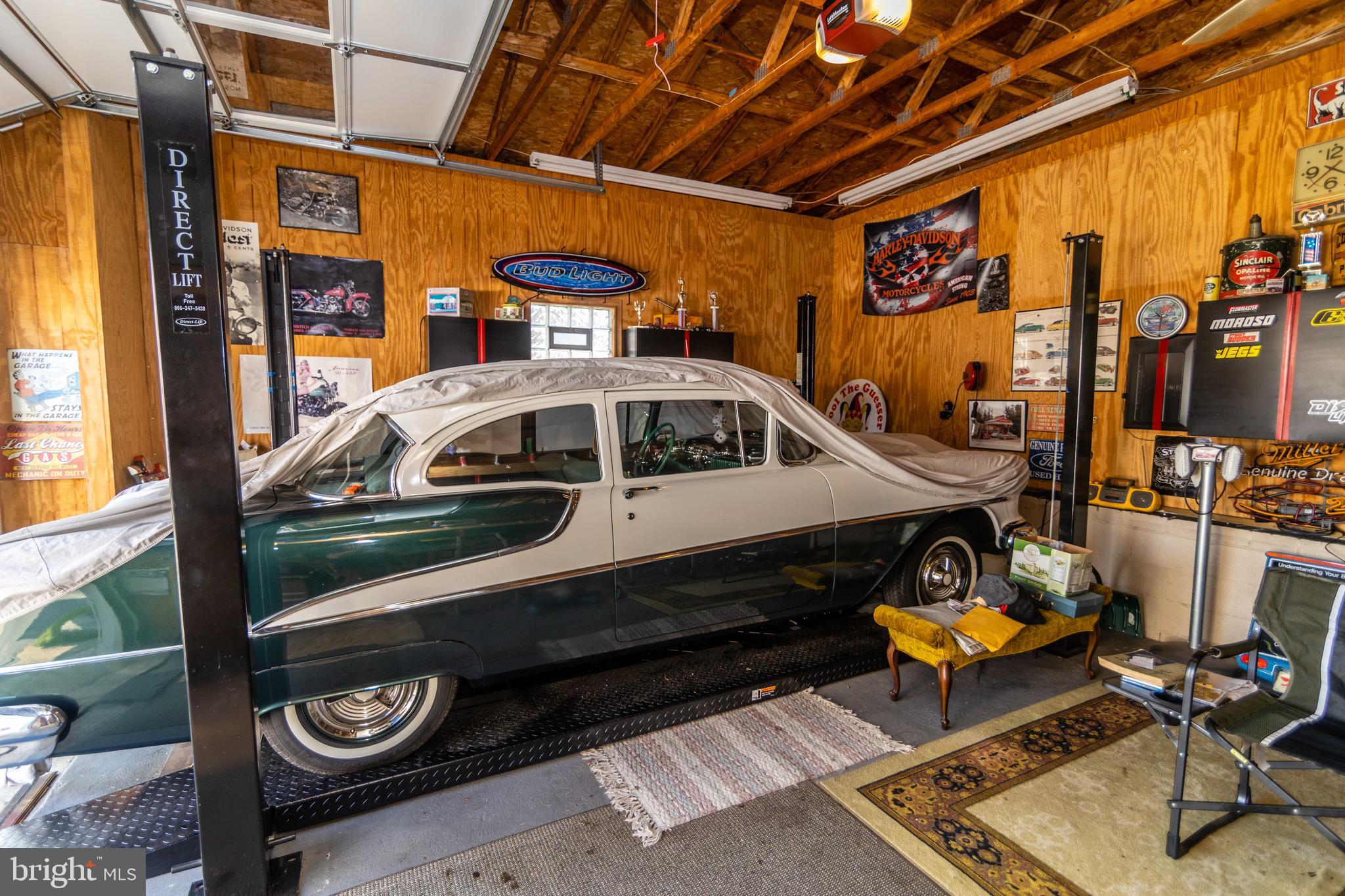 LEEDOM ESTS - Residential