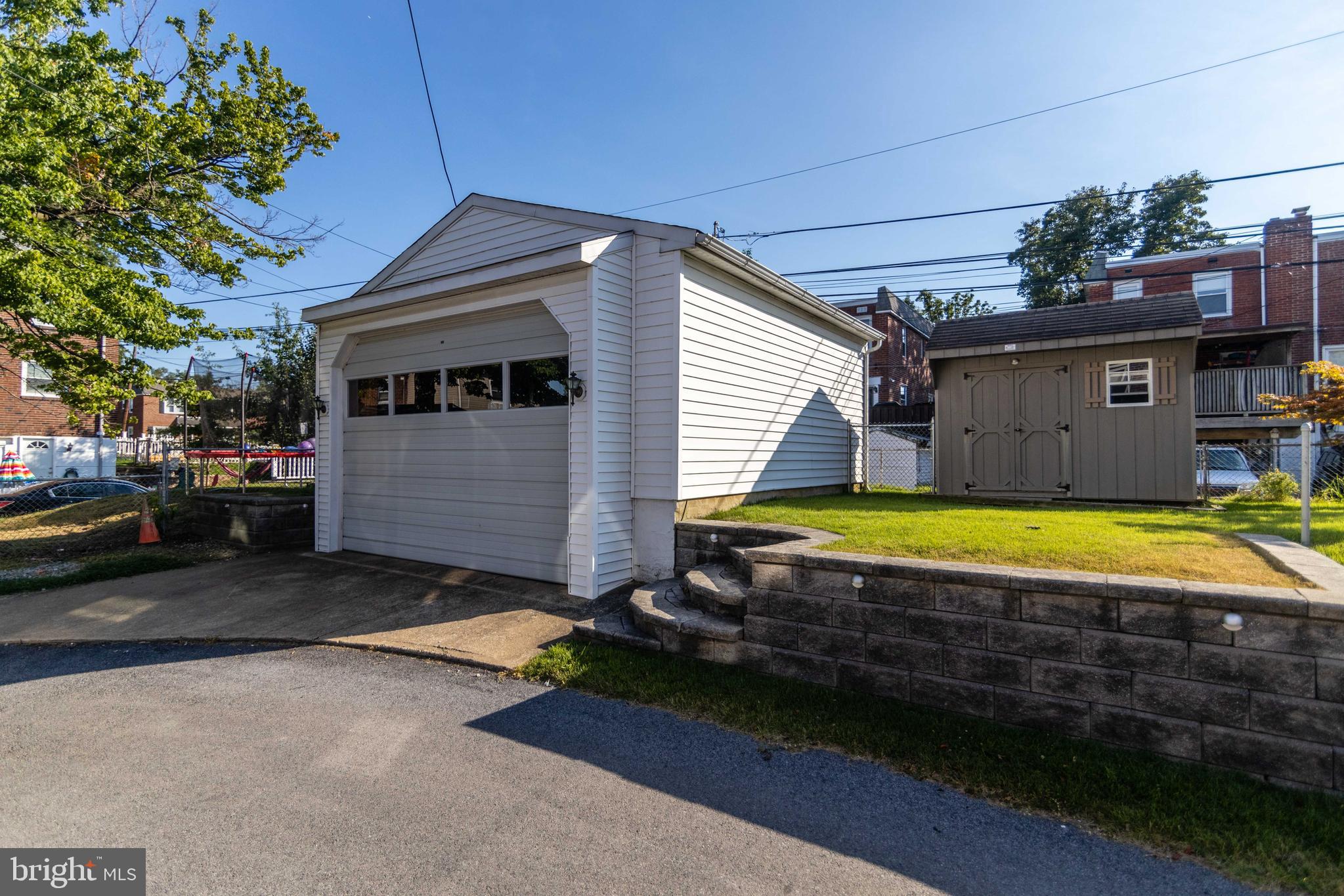 LEEDOM ESTS - Residential