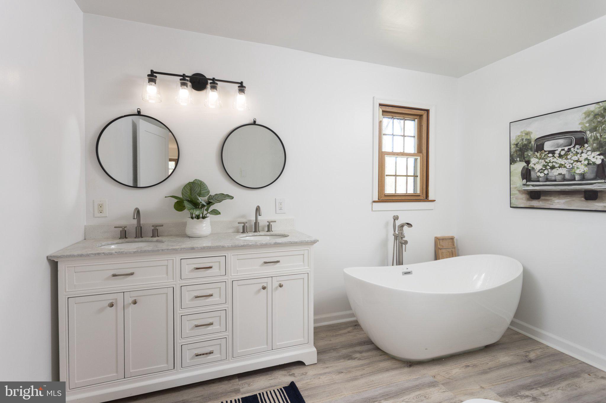 WINDEMERE - Residential