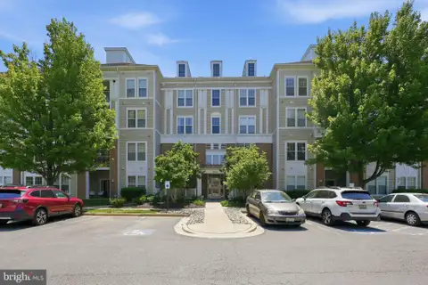 101 Watkins Pond Boulevard Unit 4-302, Rockville, MD 20850 - #: MDMC2236454