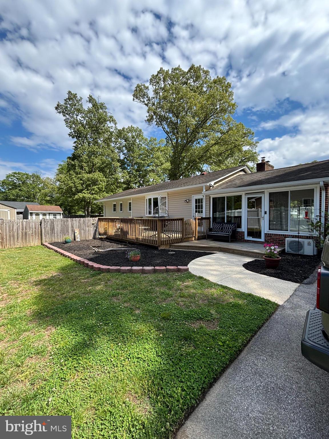 SYLVAN VIEW - Residential